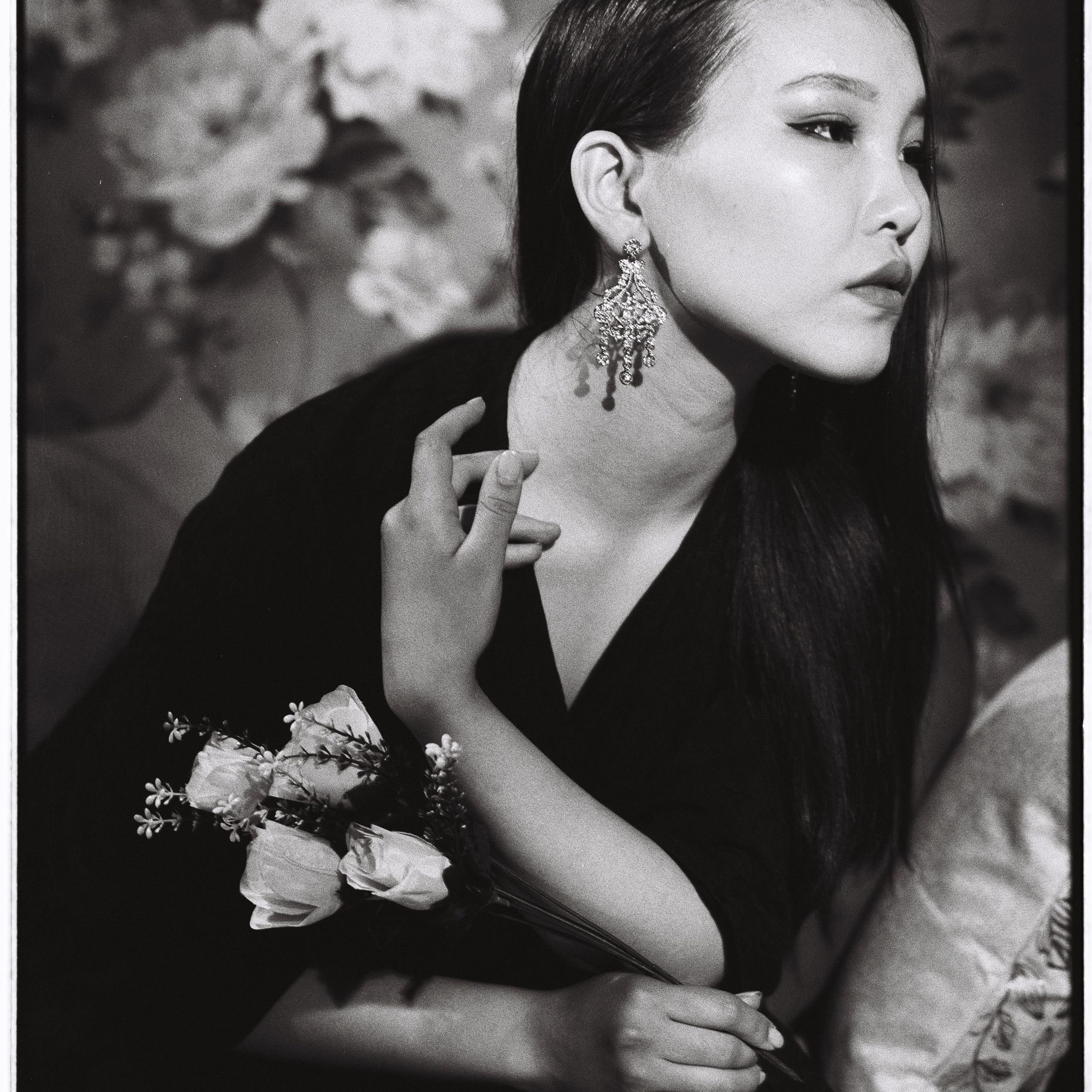 Александра (пленка 135 тип, Фомапан) / Aleksandra (film 135 Fomapan)