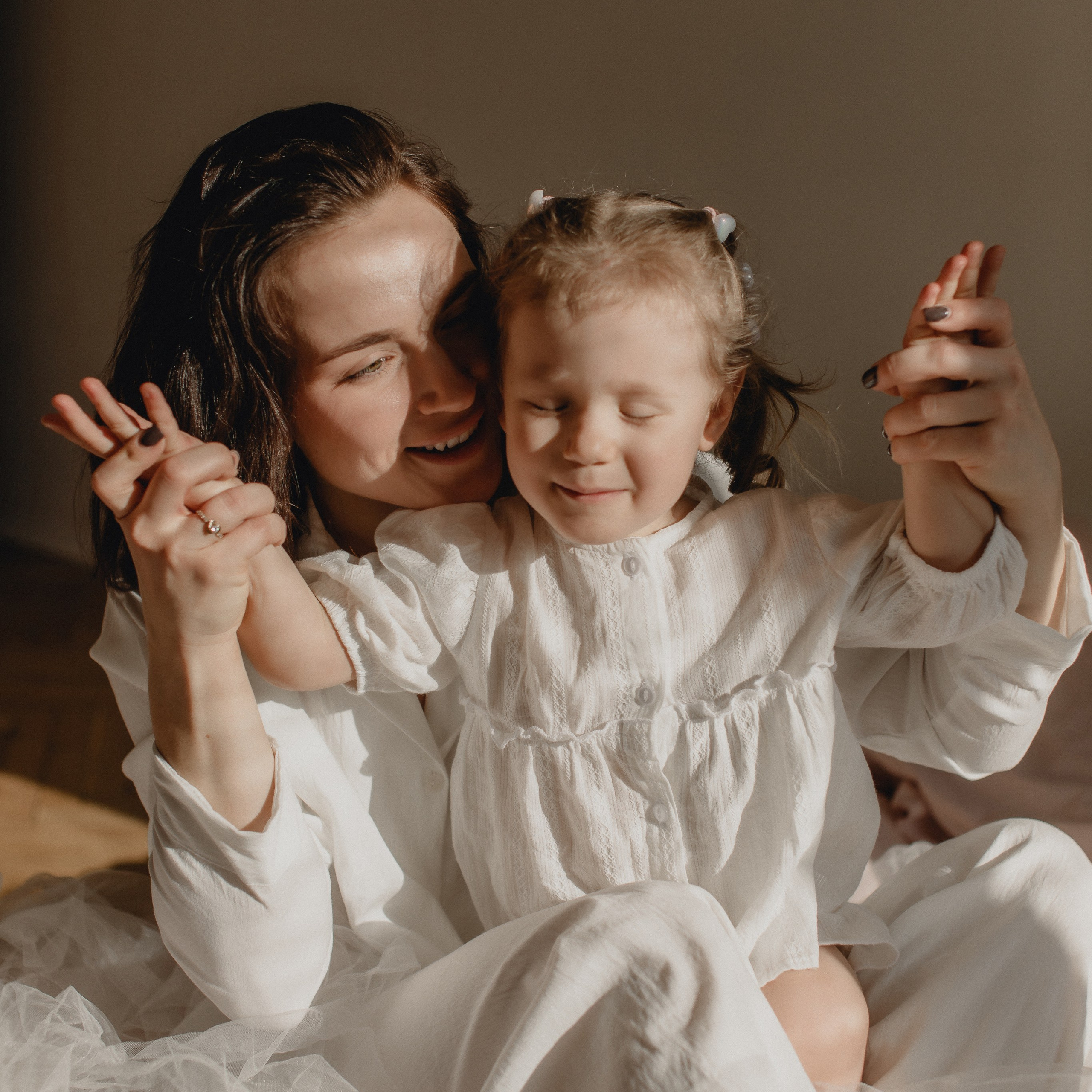 Весенние Аня и&nbsp;Ариша