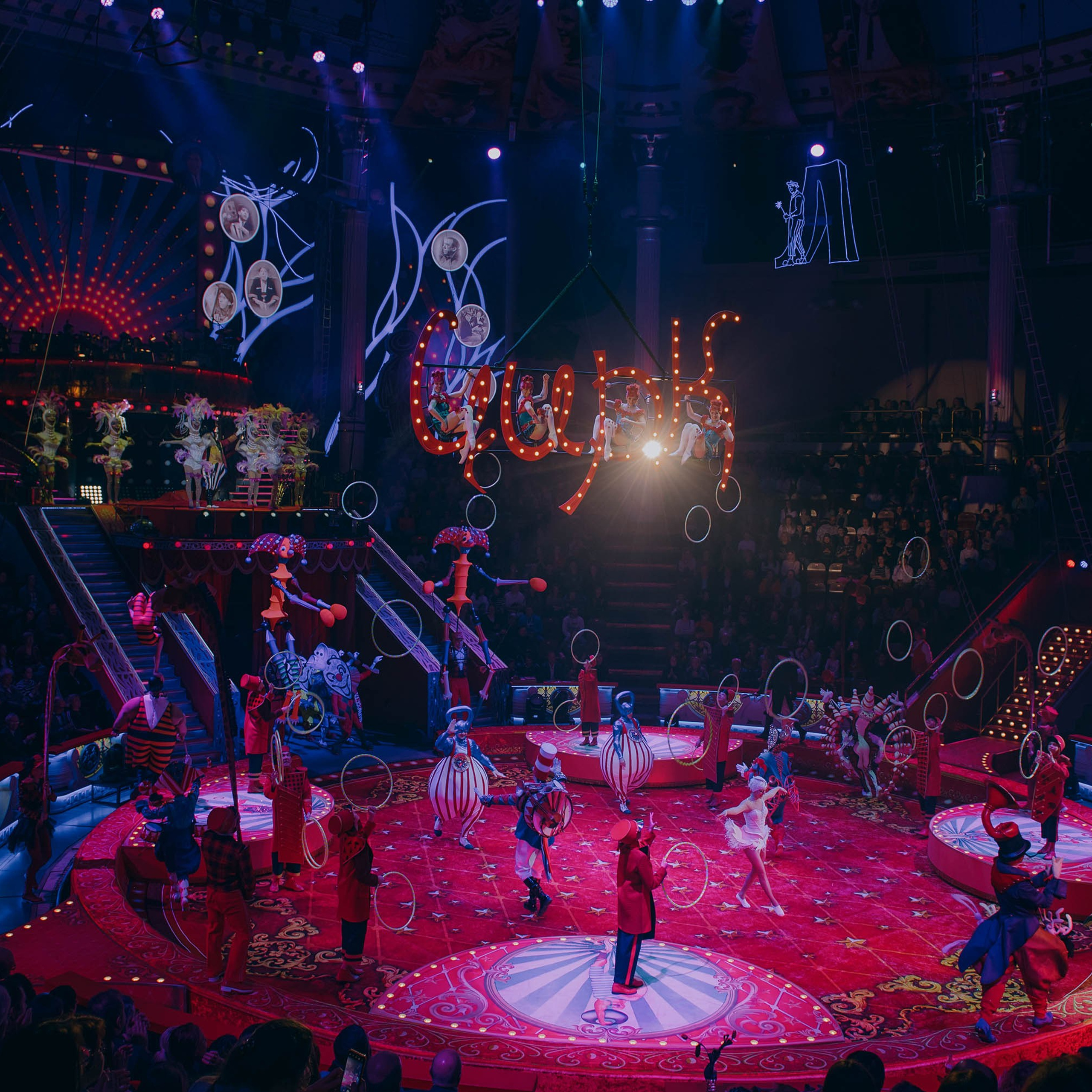 Цирк Никулина. Фотограф в Ростове-на-Дону