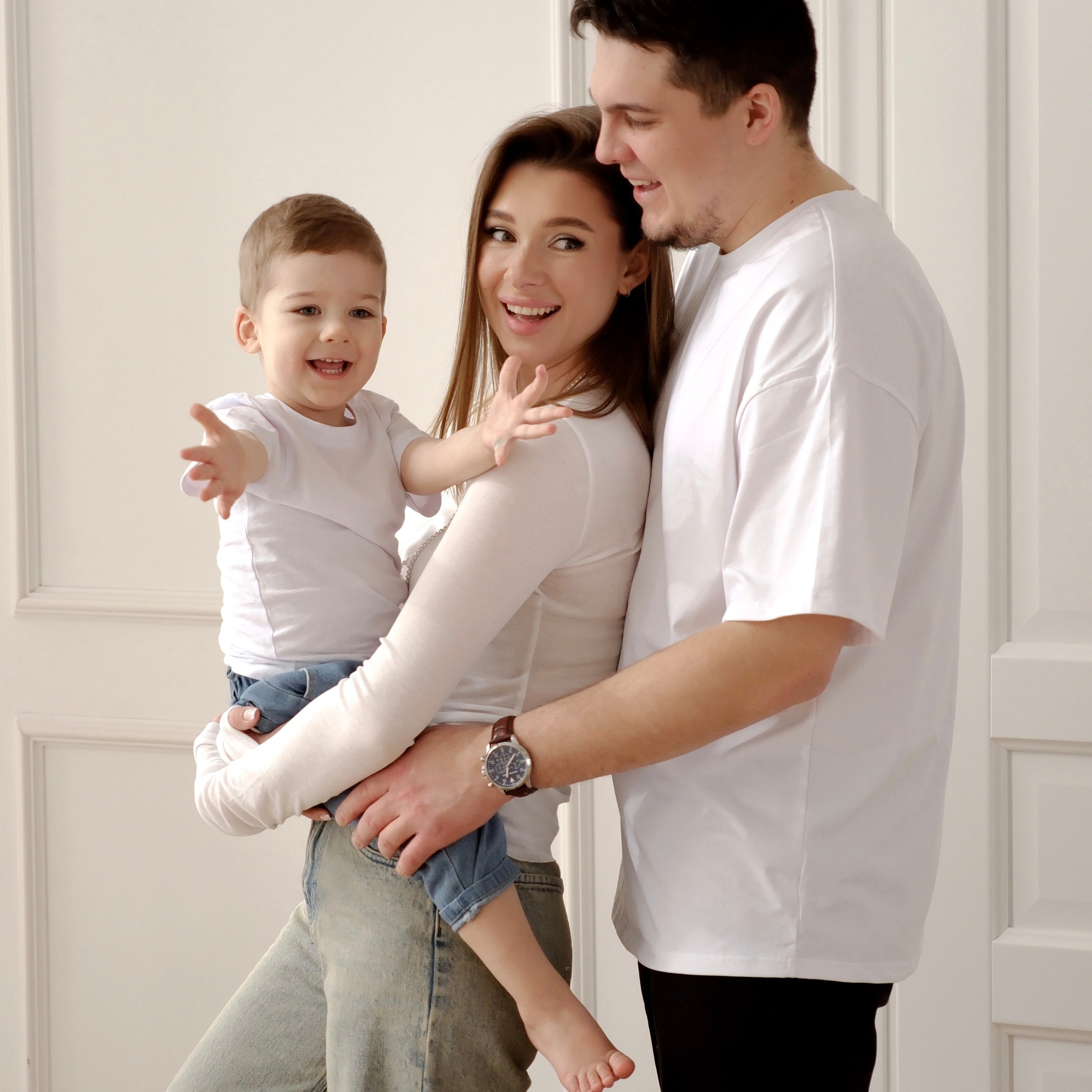 Миша и его семья