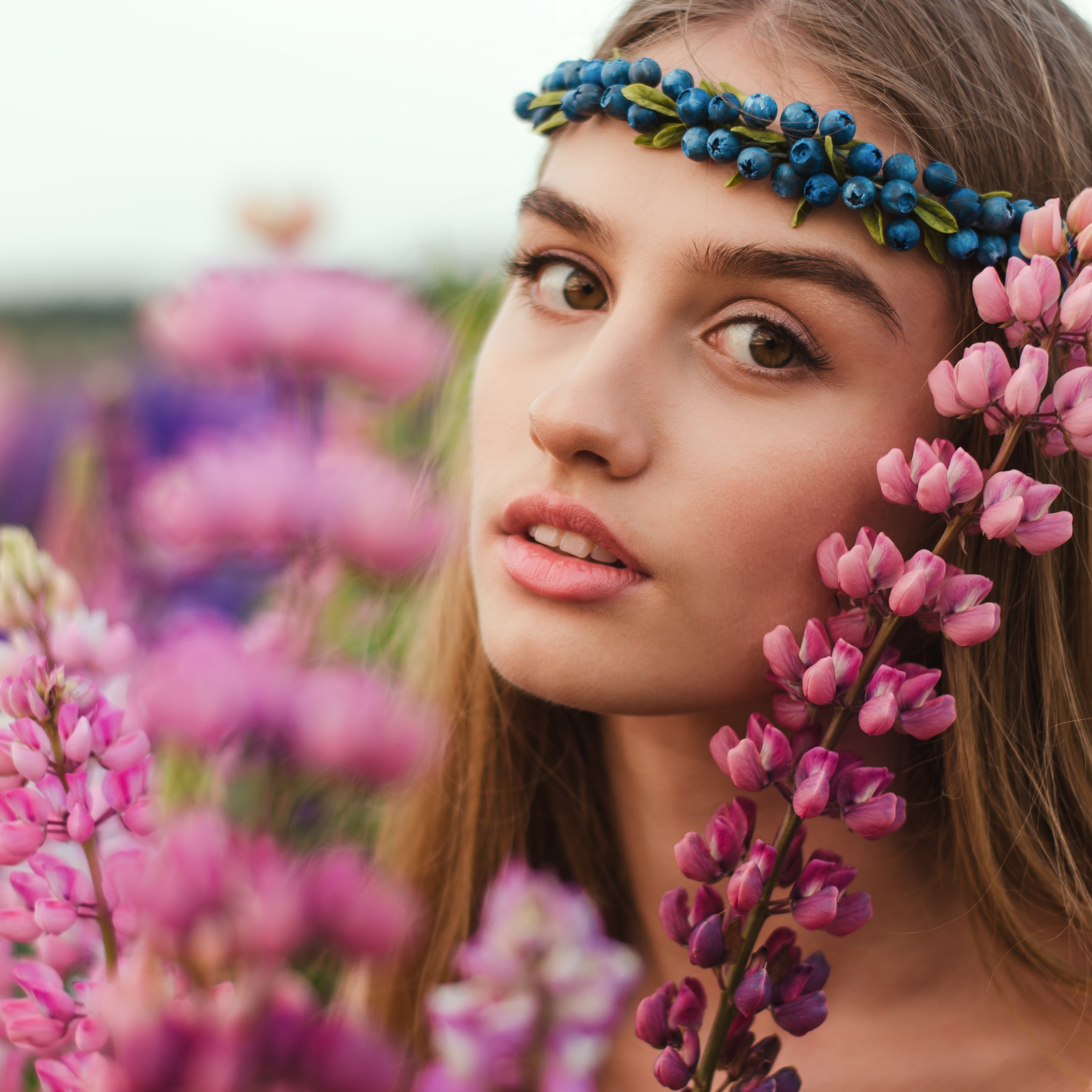 Мария в полях