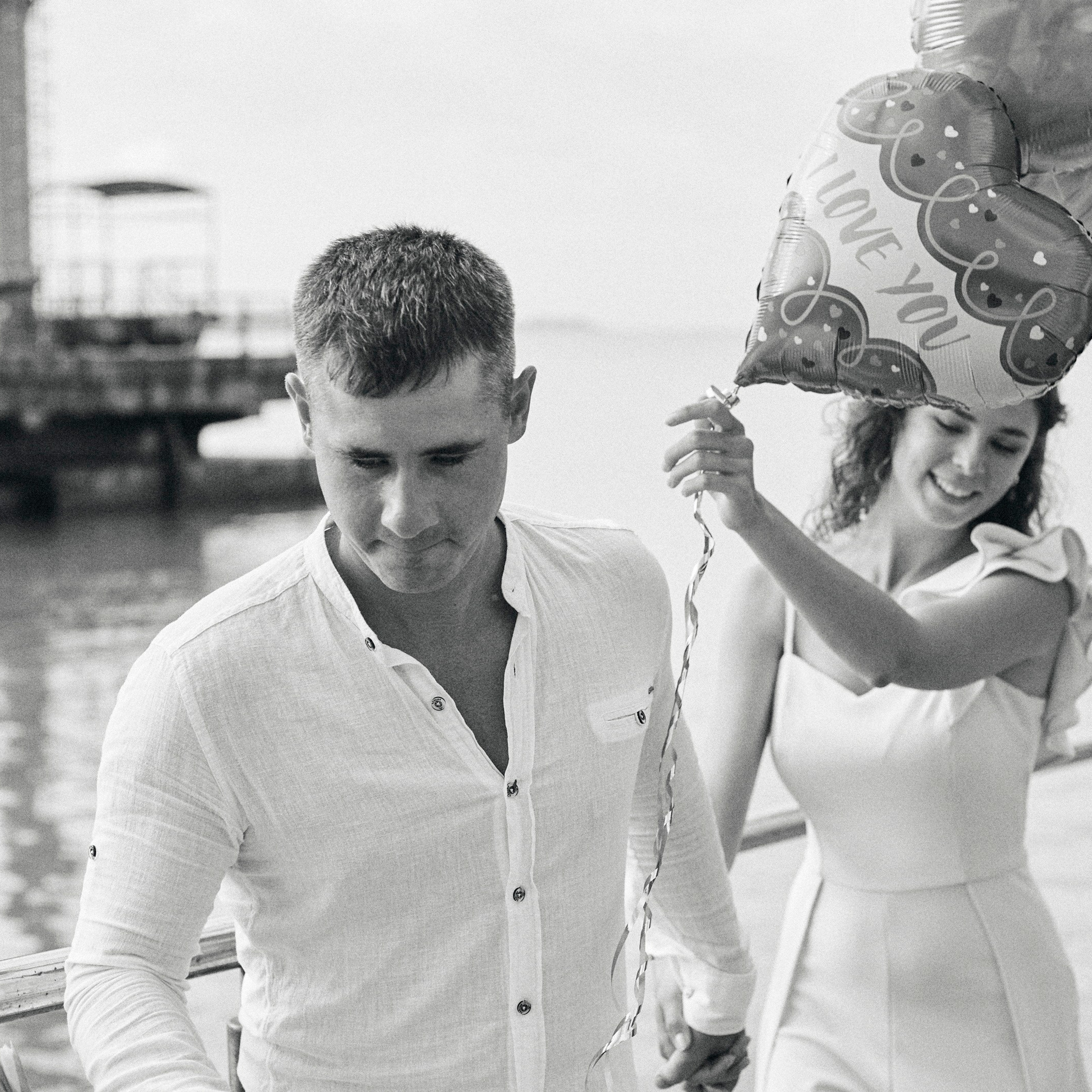 предложение руки и сердца