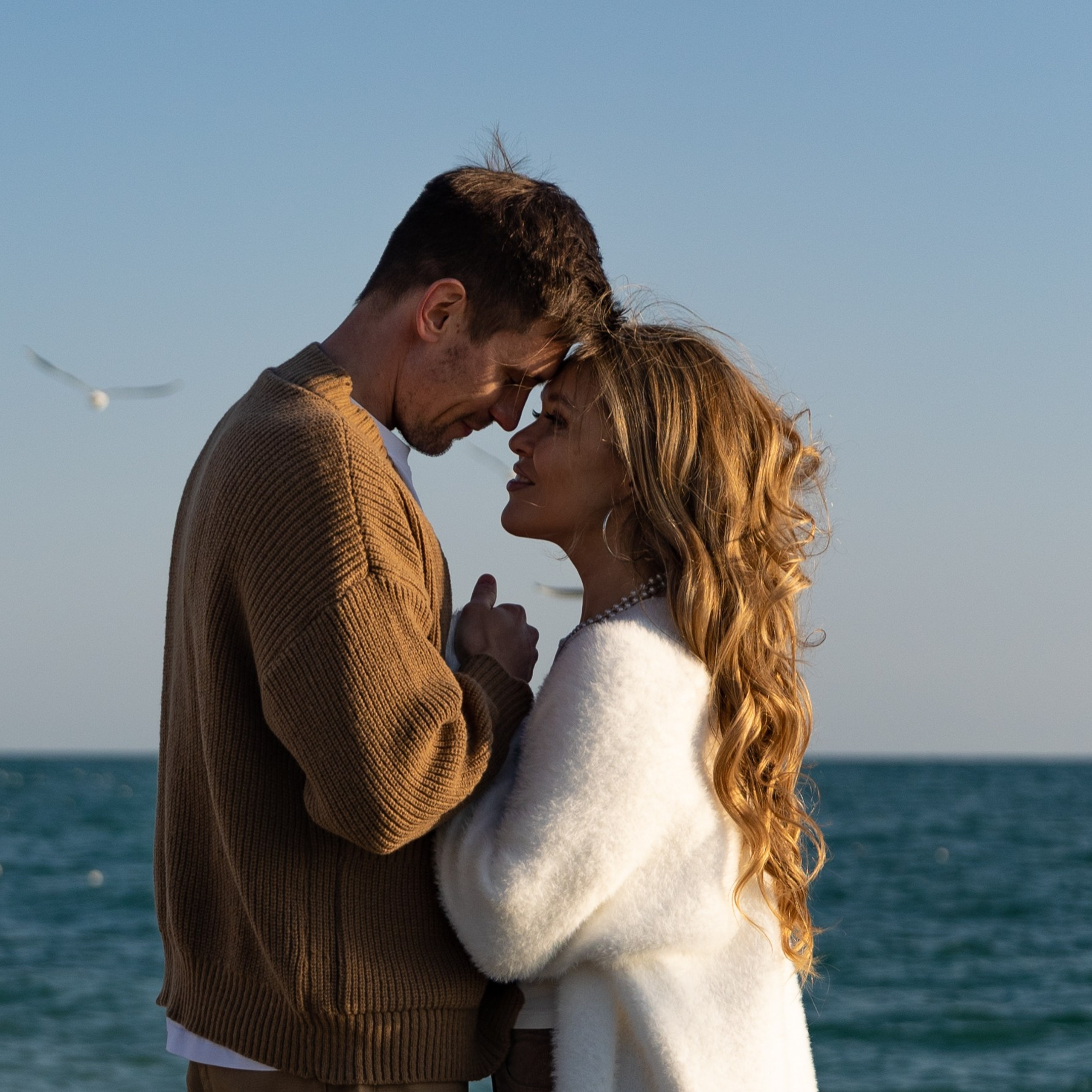 Предложение на берегу…