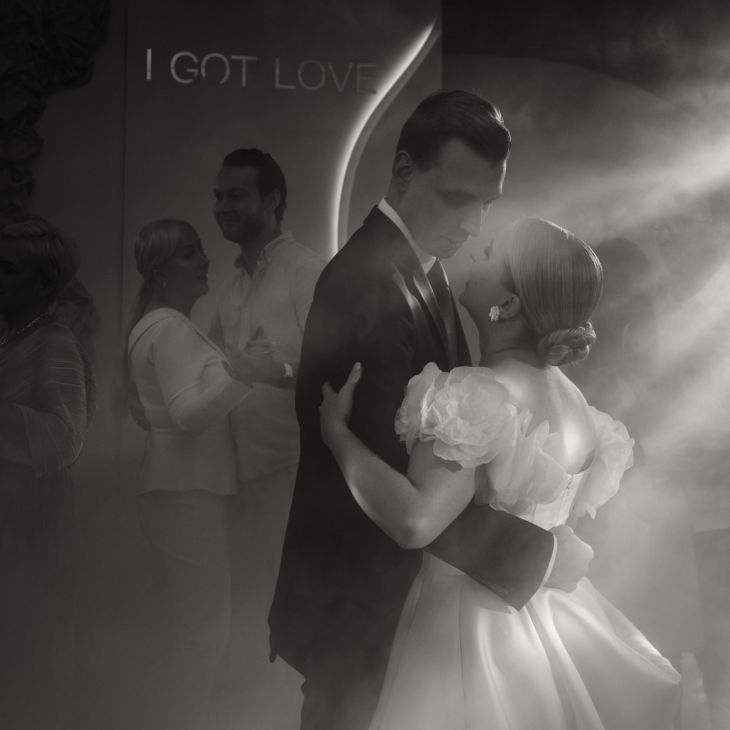 «Тайное послание на розовой бумаге» Алексей и Анна