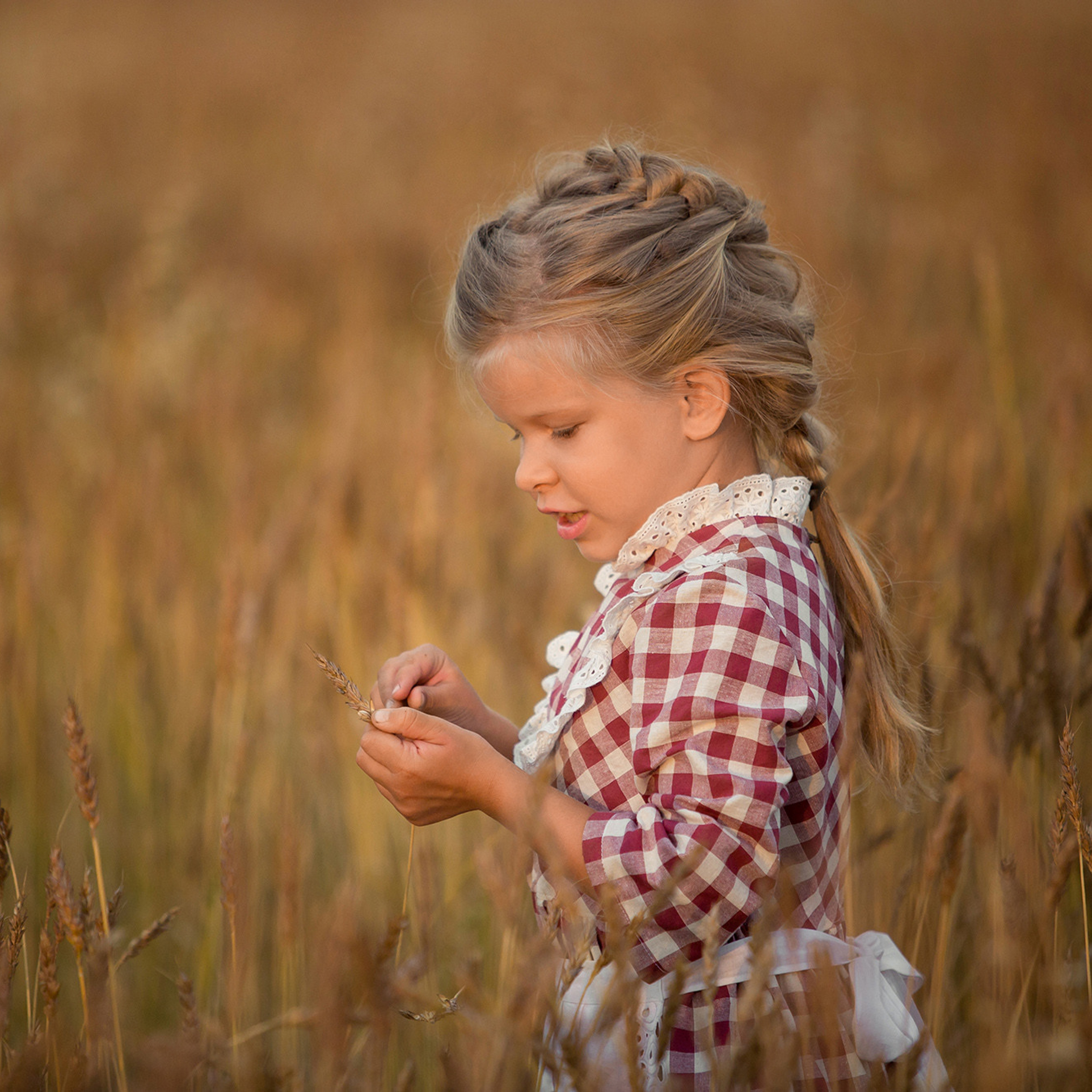 Босиком по полю