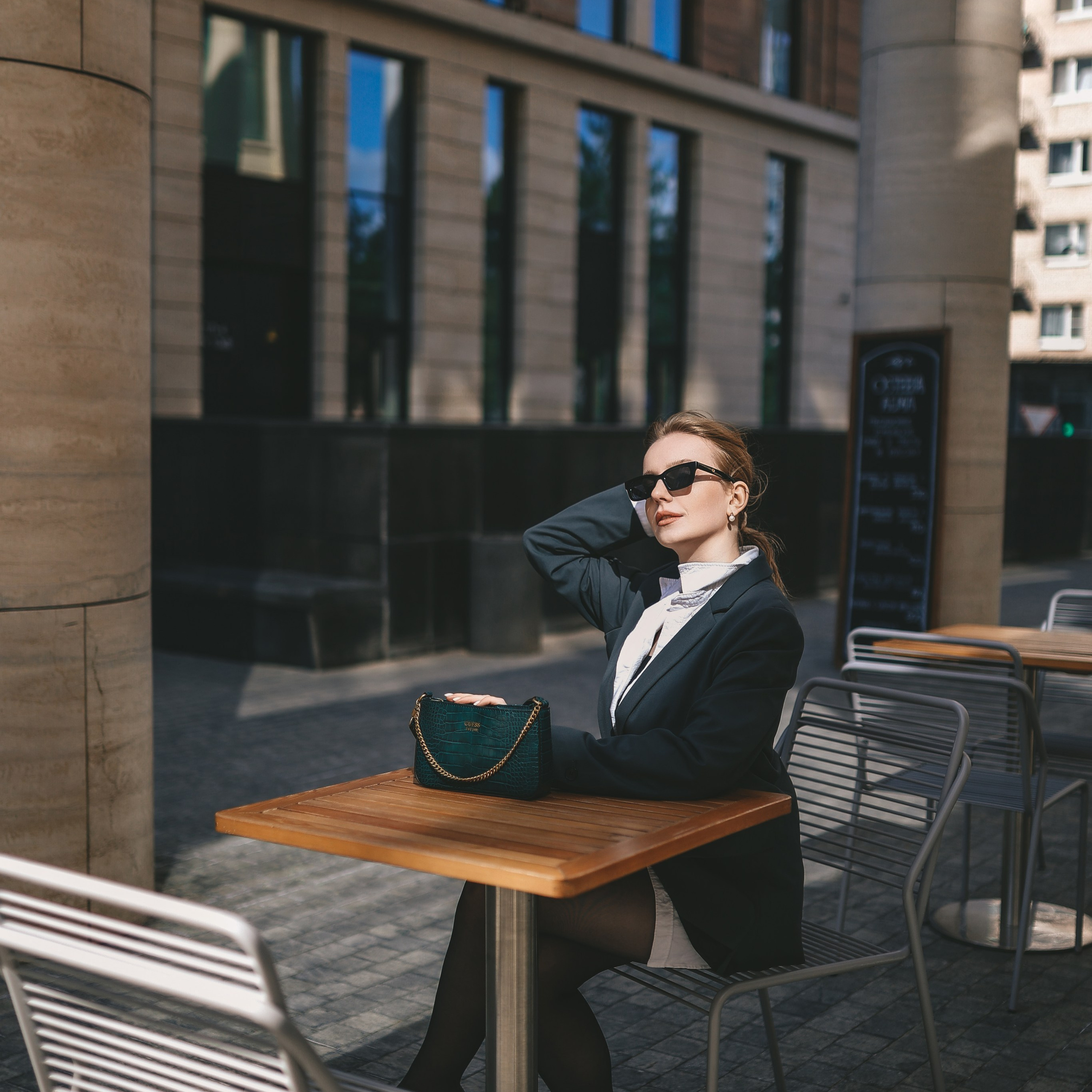 Простота в дорогой оправе