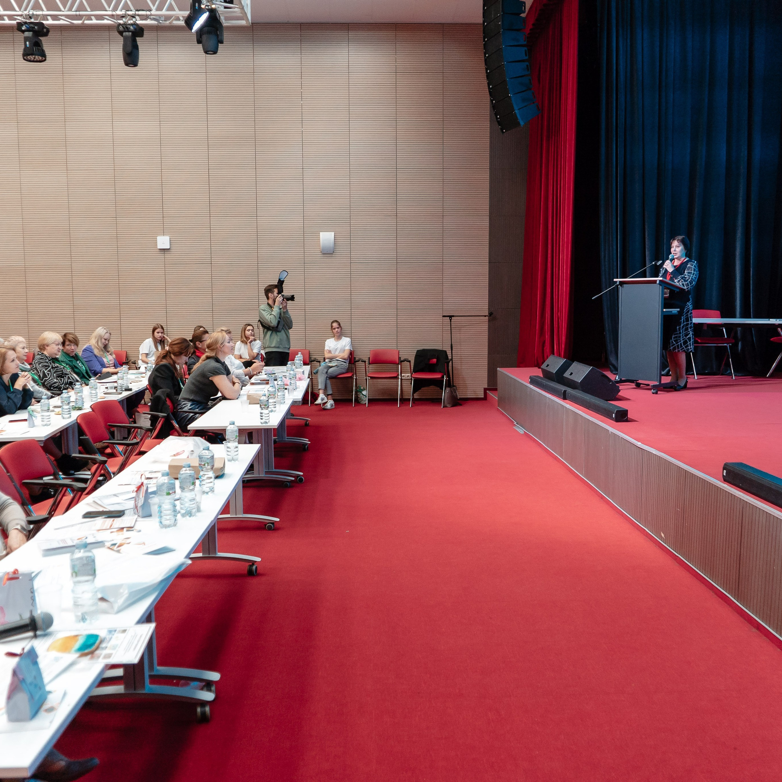 Всероссийская Олимпиада педагогов начальной школы «Мой первый учитель». Галерея ПрофАС