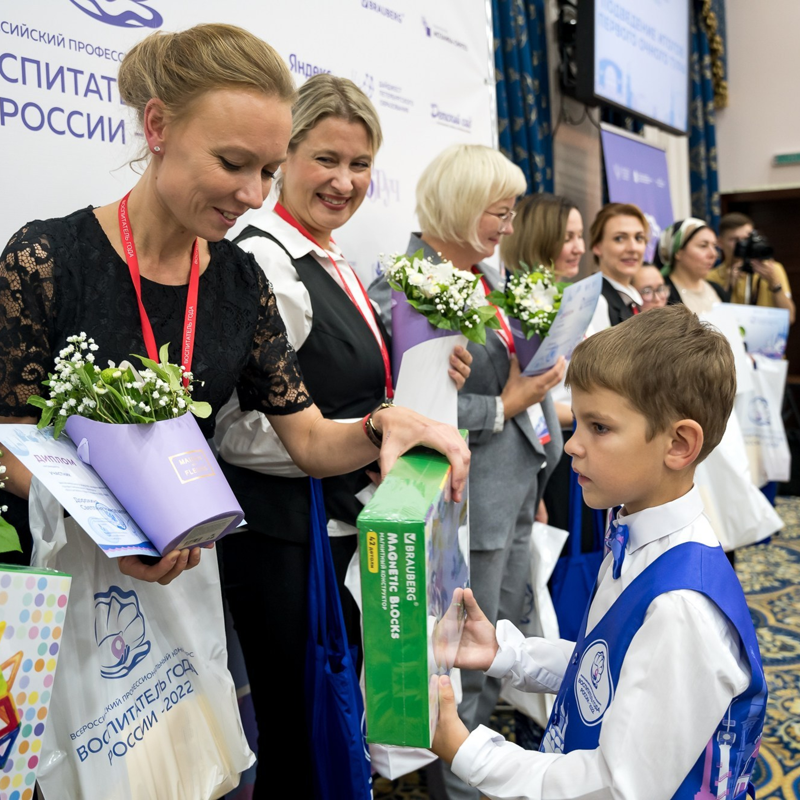 Конкурс Воспитатель года. Галерея ПрофАС