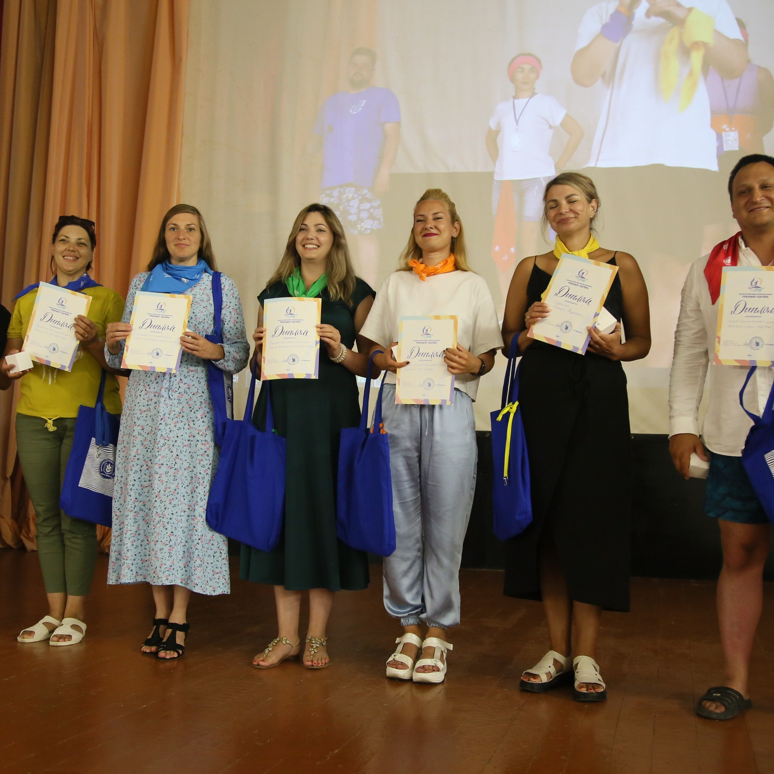 Тренинг-лагерь Мастерская педагога. Галерея ПрофАС