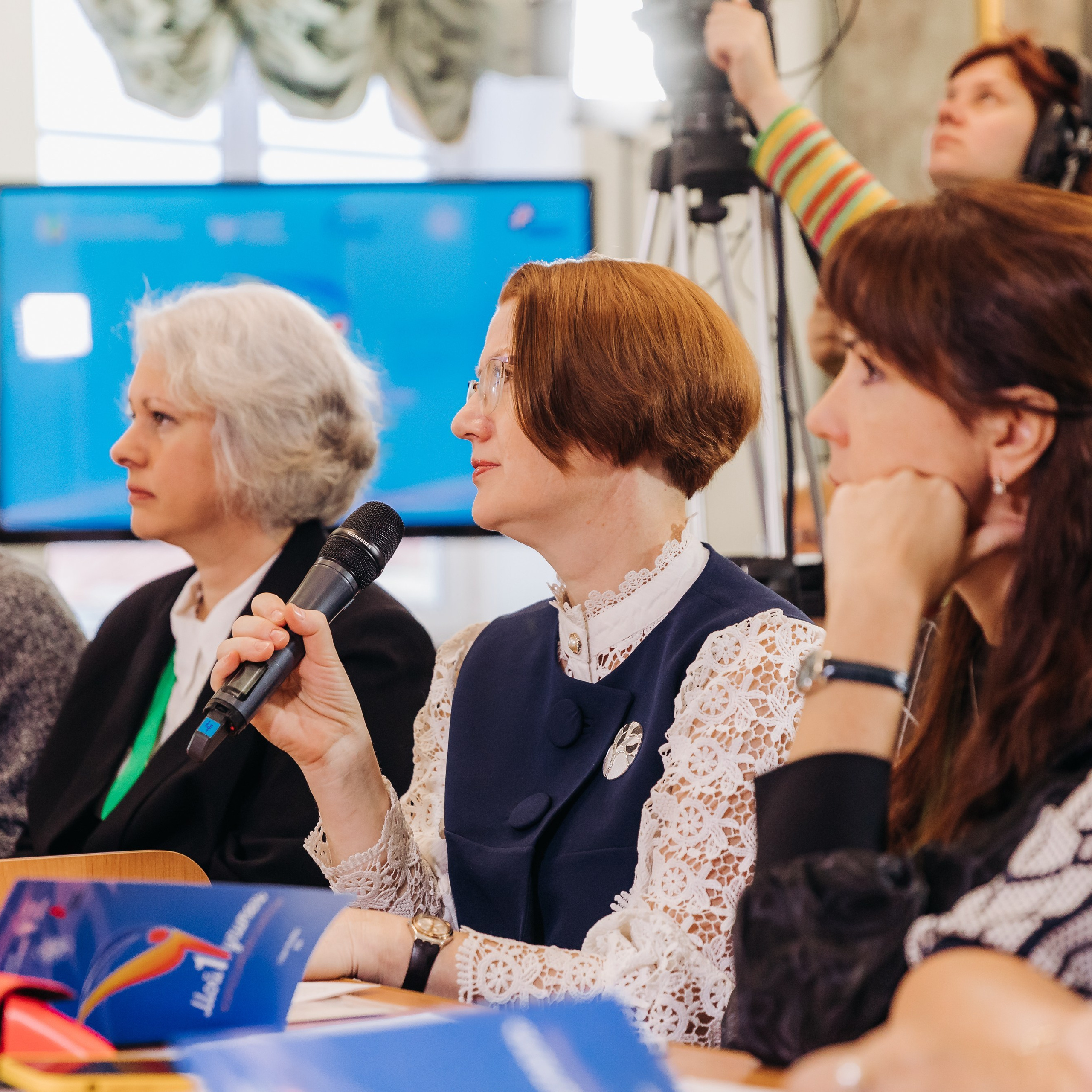 Всероссийская Олимпиада Мой первый учитель. Галерея ПрофАС