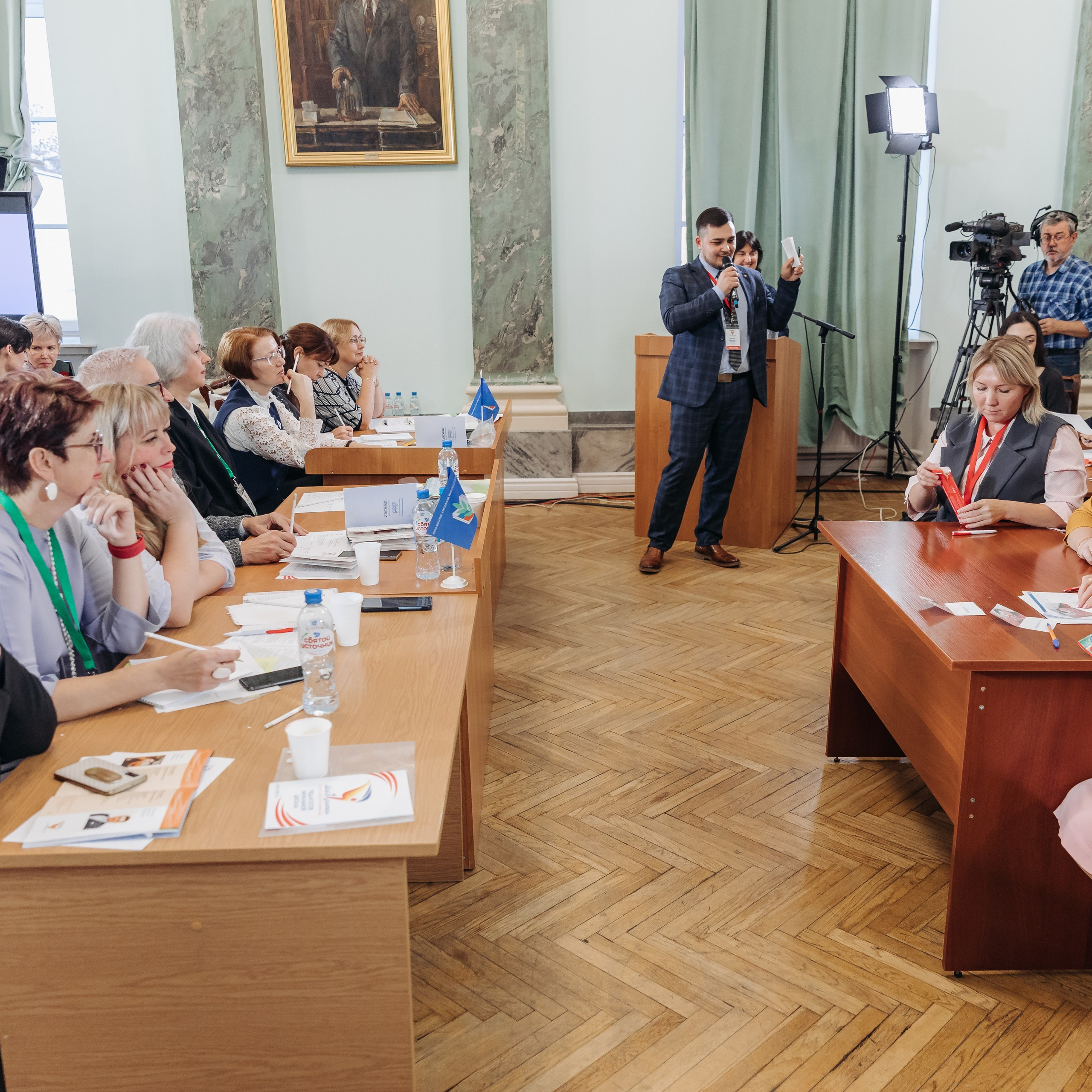 Всероссийская Олимпиада Мой первый учитель. Галерея ПрофАС