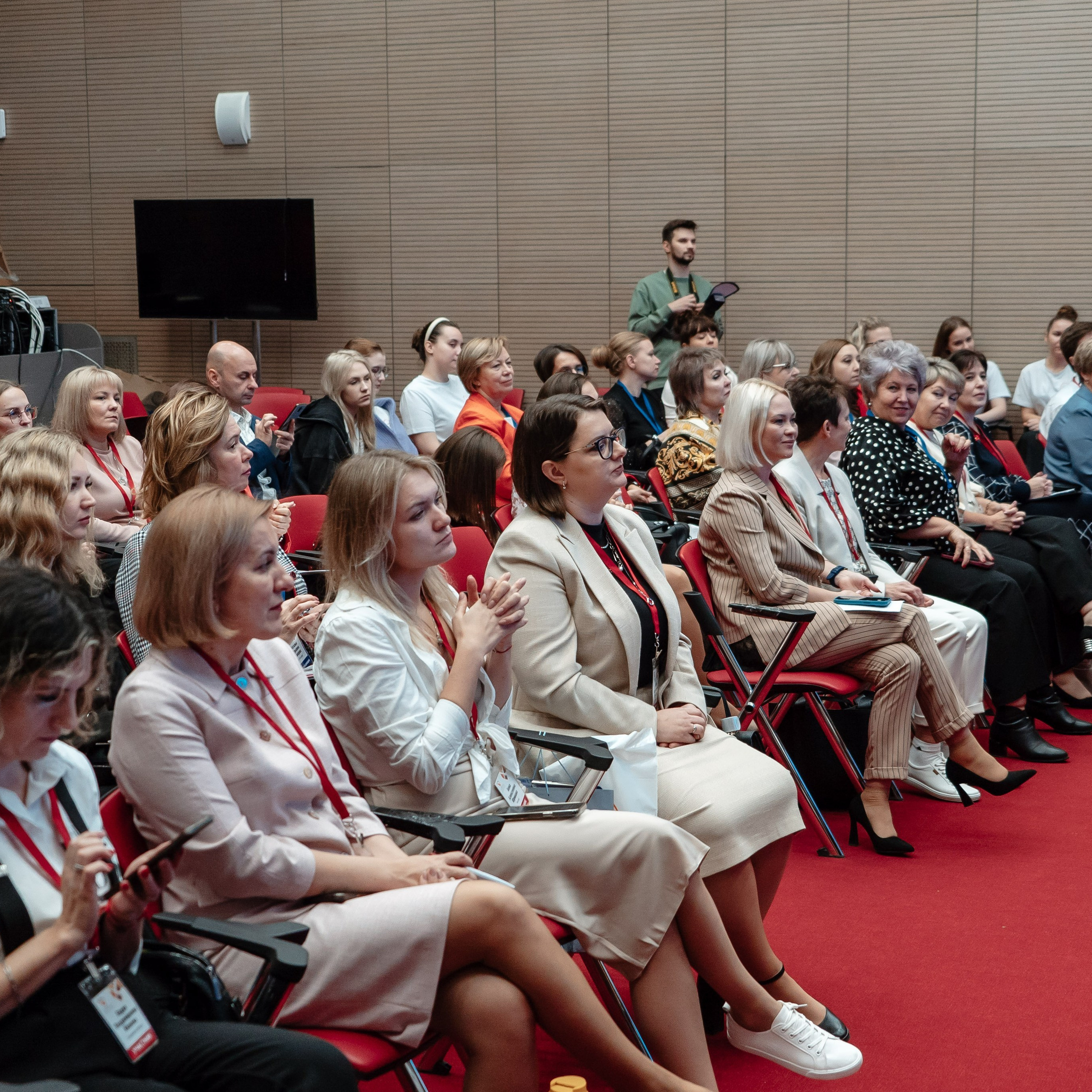 Всероссийская Олимпиада педагогов начальной школы «Мой первый учитель». Галерея ПрофАС