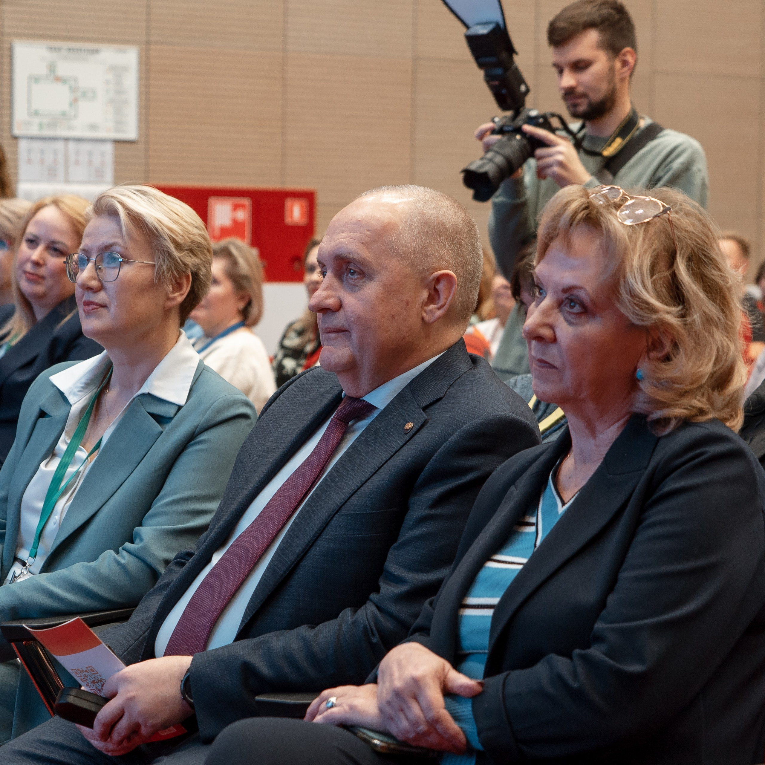 Всероссийская Олимпиада педагогов начальной школы «Мой первый учитель». Галерея ПрофАС