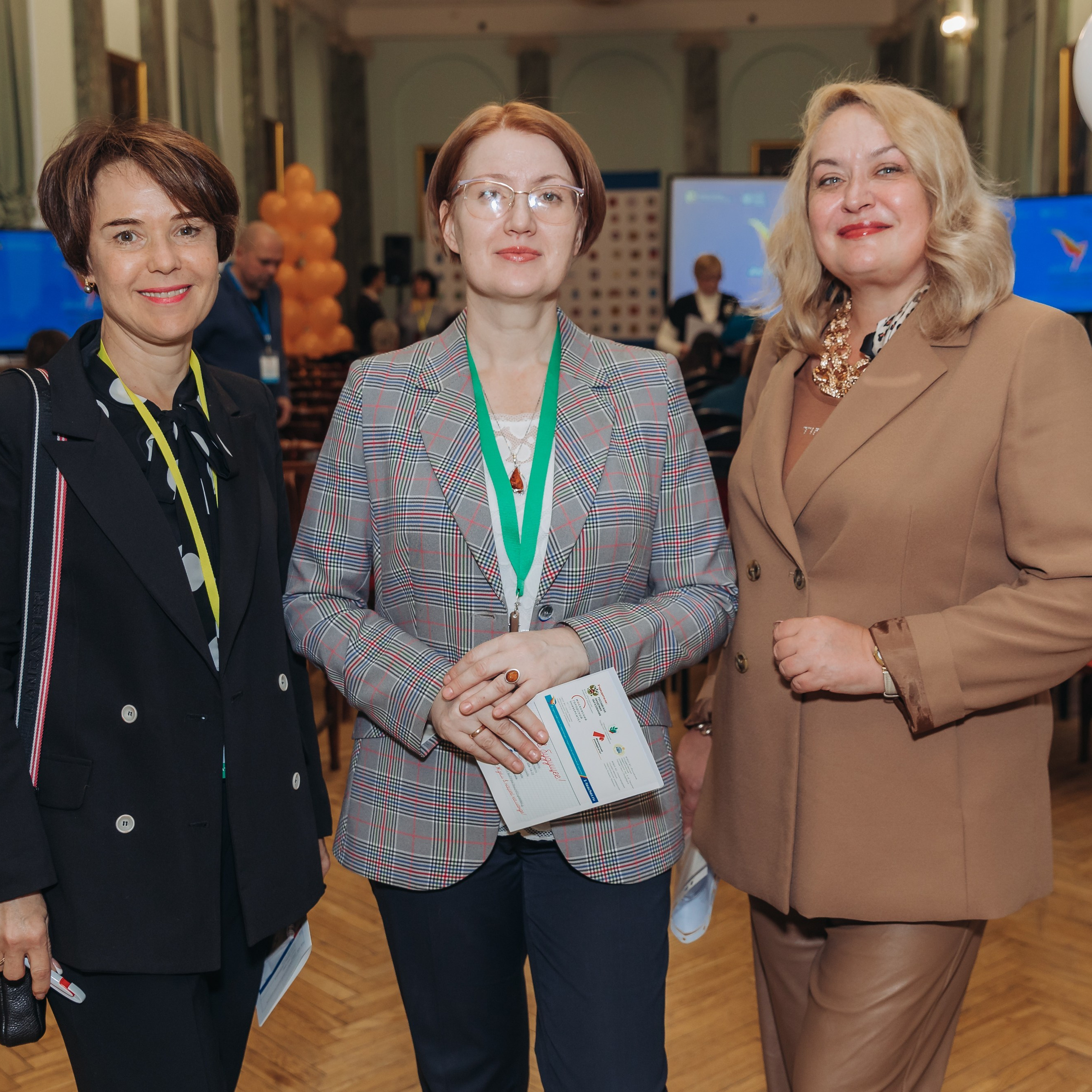 Всероссийская Олимпиада Мой первый учитель. Галерея ПрофАС