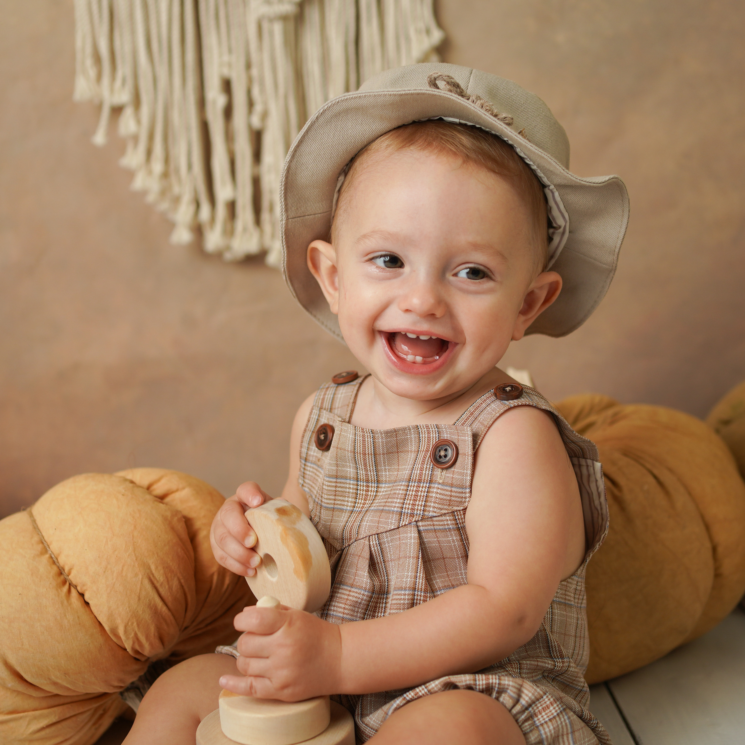 Отзывы о детской фотосессии и отзывы о детском фотографе. Детский фотограф и фотограф новорожденных в Калининград Оксана Иваний