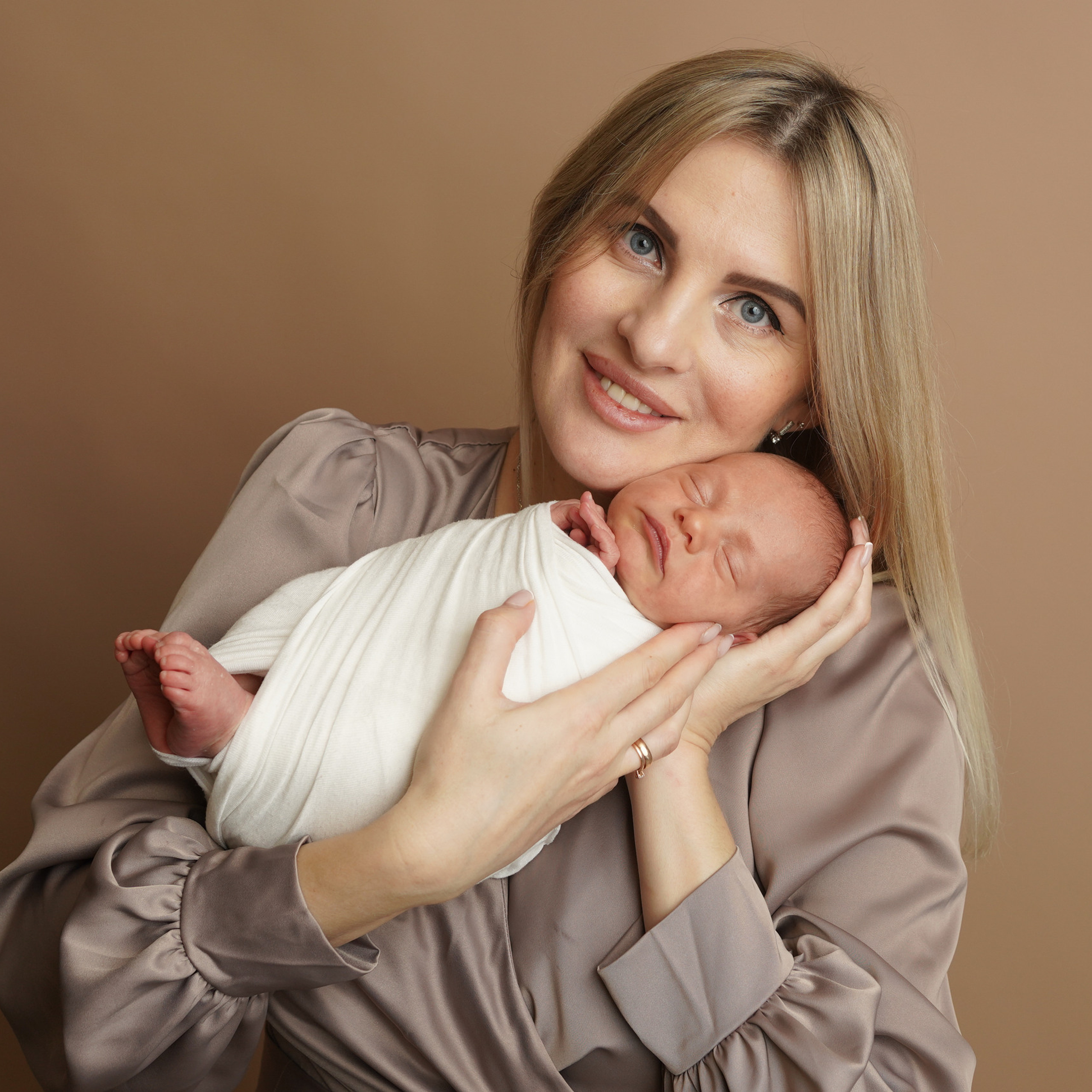 Отзывы о детской фотосессии и отзывы о детском фотографе. Детский фотограф и фотограф новорожденных в Калининград Оксана Иваний