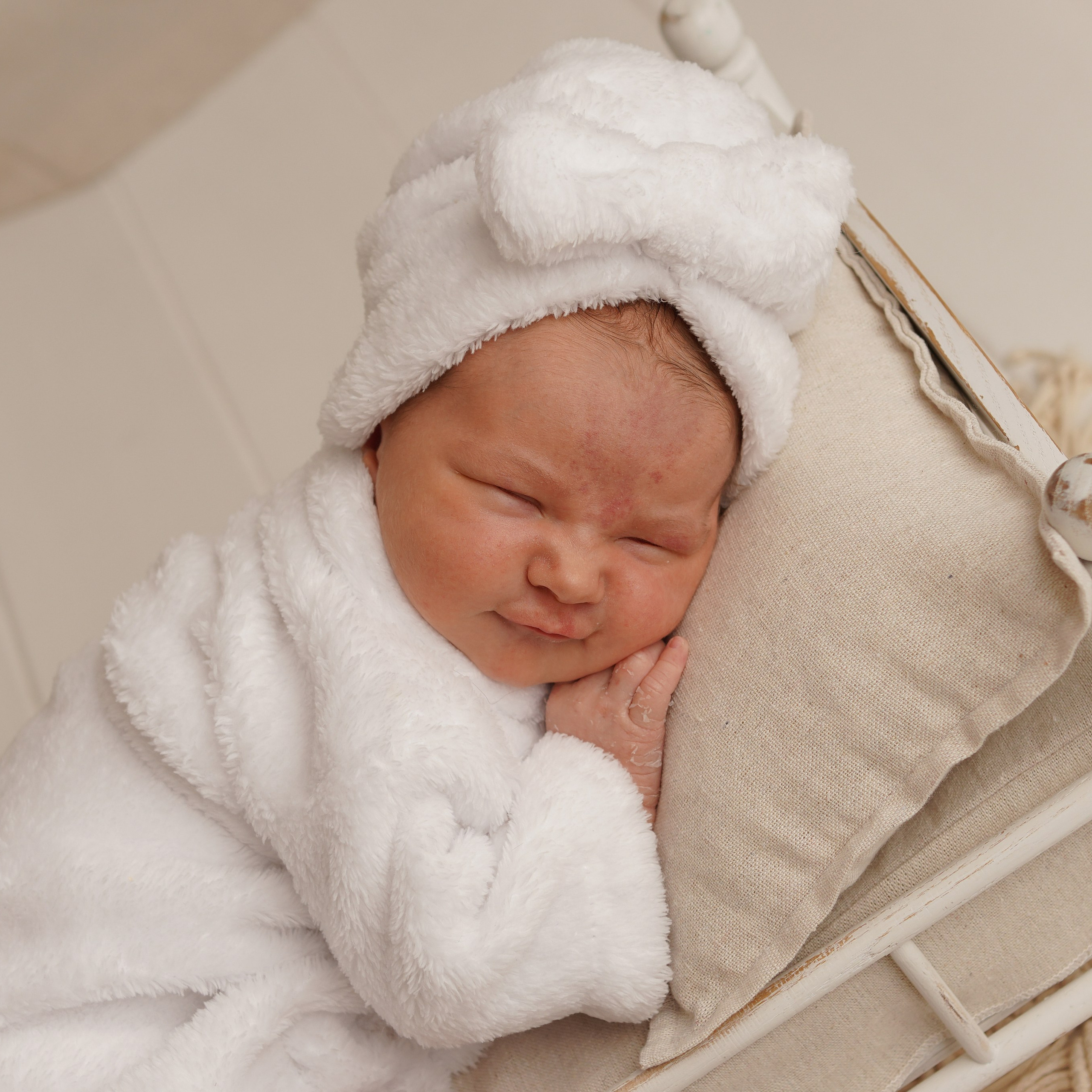 Отзывы о детской фотосессии и отзывы о детском фотографе. Детский фотограф и фотограф новорожденных в Калининград Оксана Иваний