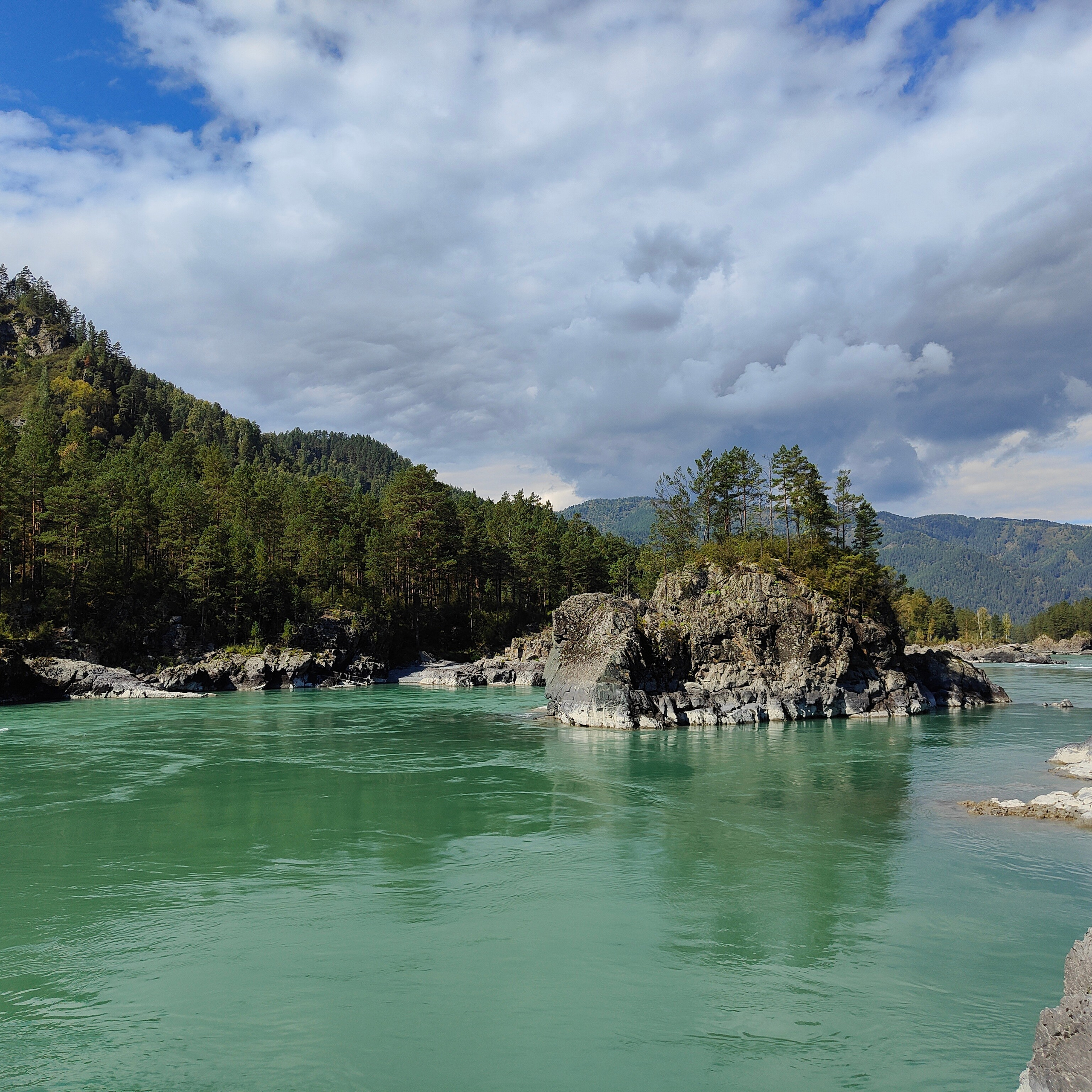 Летний Кедровый остров и осенний Патмос. Фотограф-документалист Мария Осокина