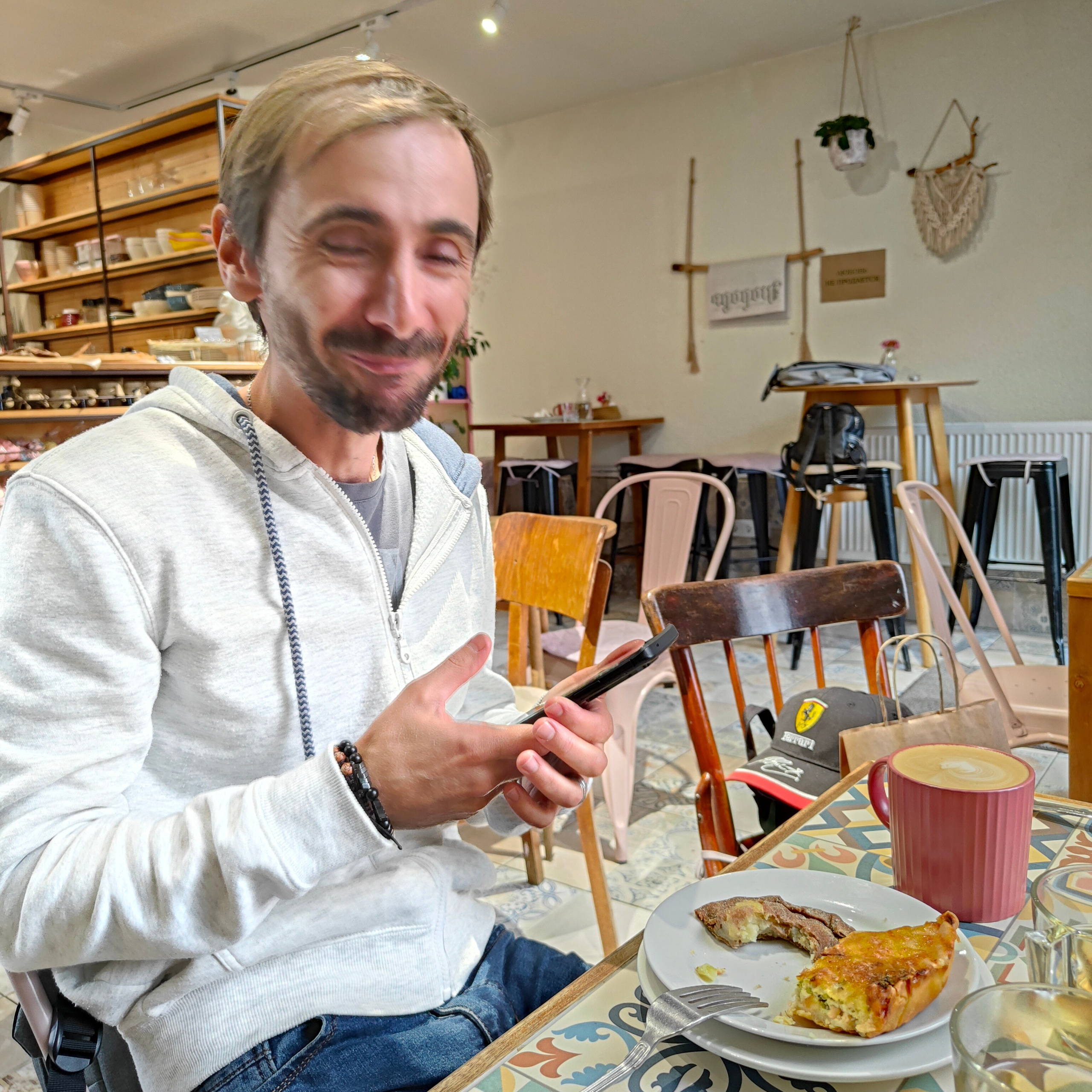 Культурная программа в дождливый день. Фотограф-документалист Мария Осокина