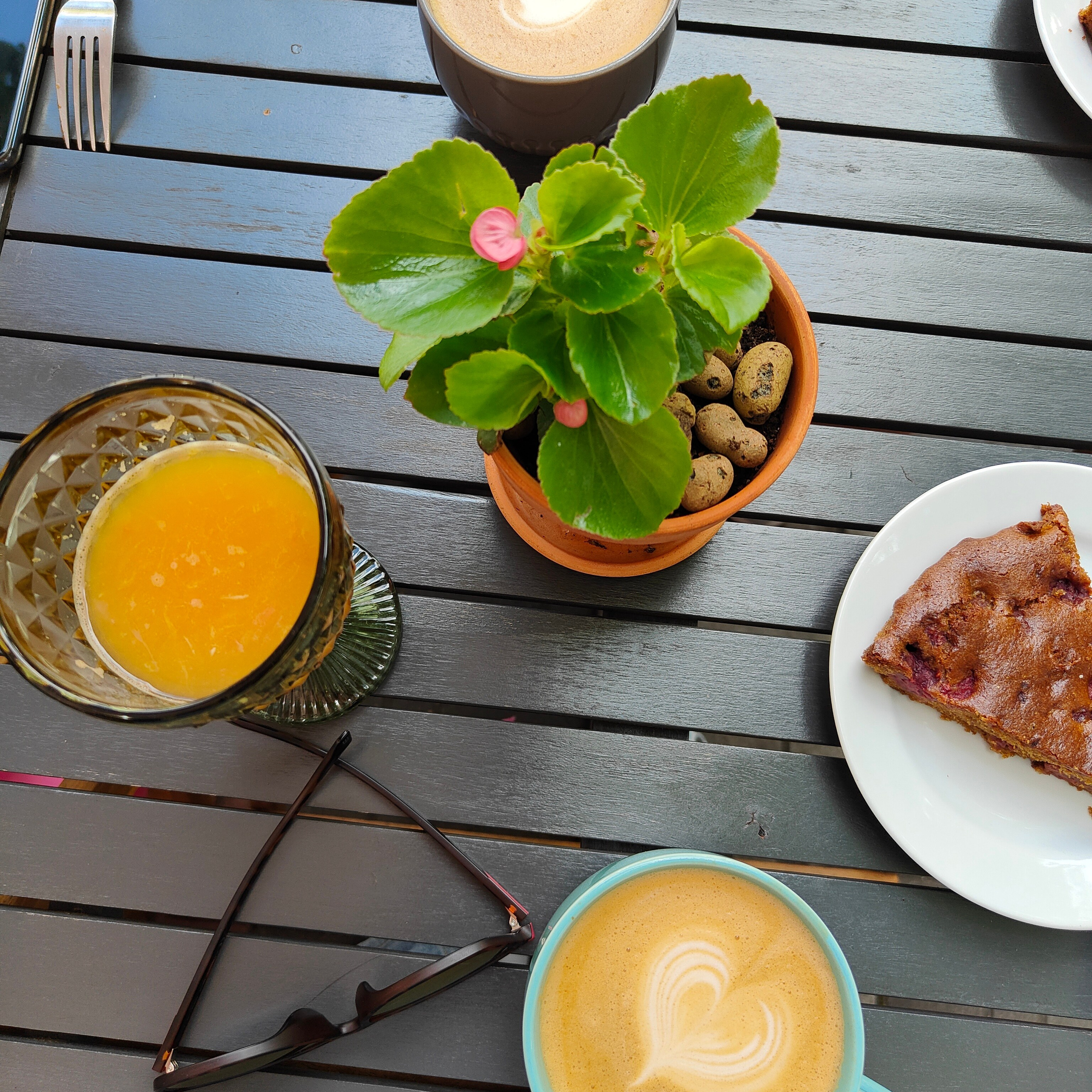 Калининградский стрит. От Amalienau Breakfast до кафе Толстой. Фотограф-документалист Мария Осокина