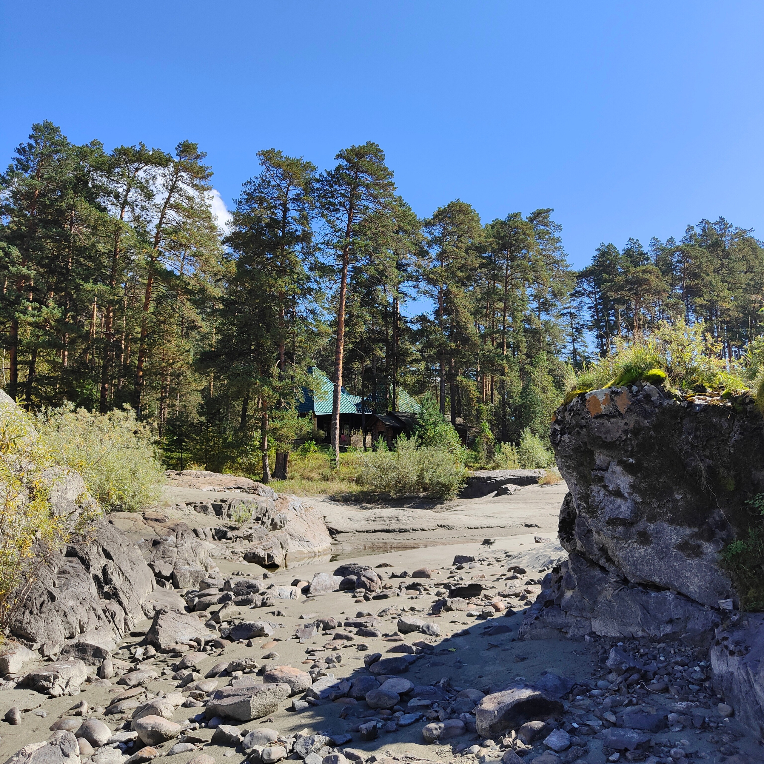 Летний Кедровый остров и осенний Патмос. Фотограф-документалист Мария Осокина