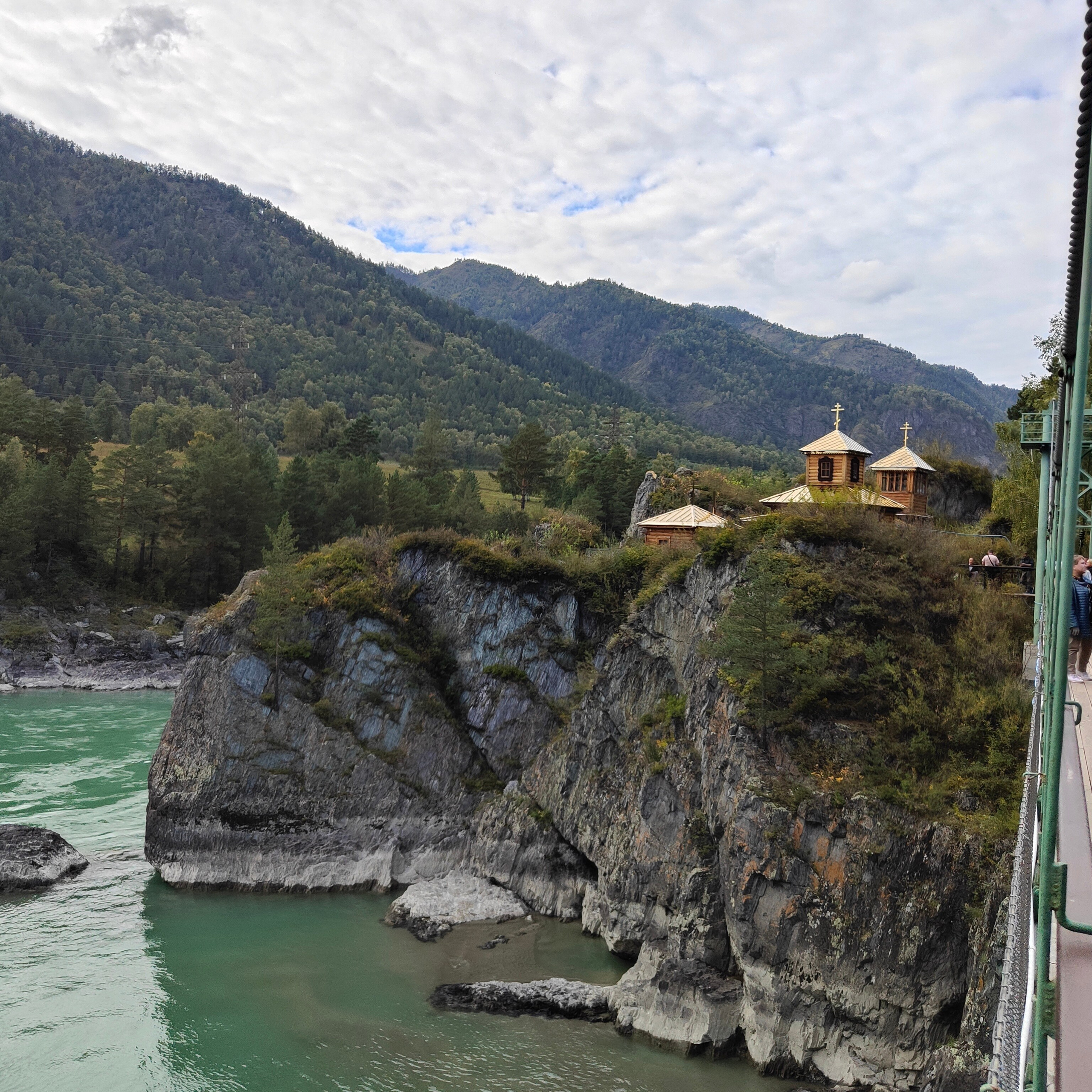 Летний Кедровый остров и осенний Патмос. Фотограф-документалист Мария Осокина
