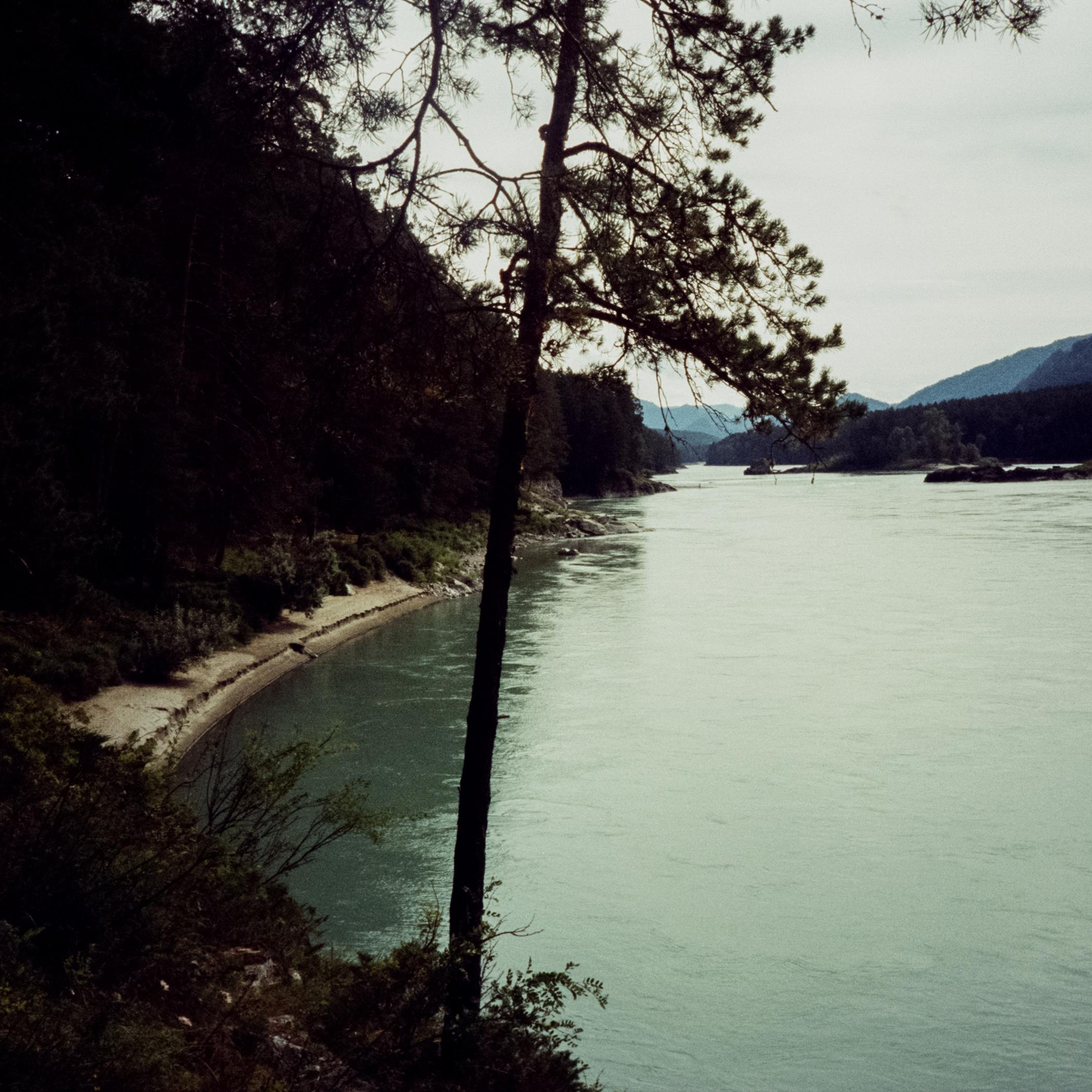 Белые скалы и Катунские ванны