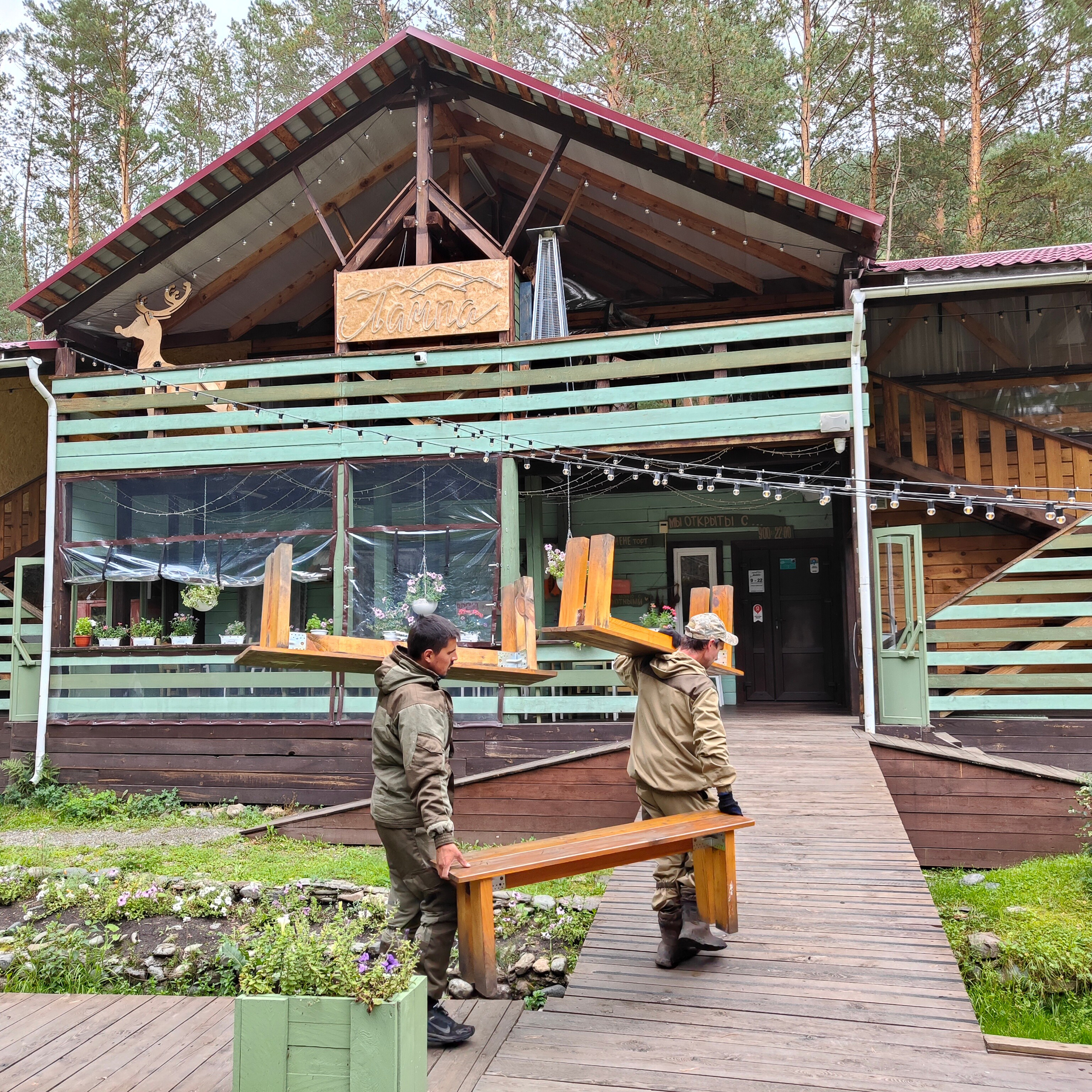 Верхи Алтая и деревня Берендеевка. Фотограф-документалист Мария Осокина