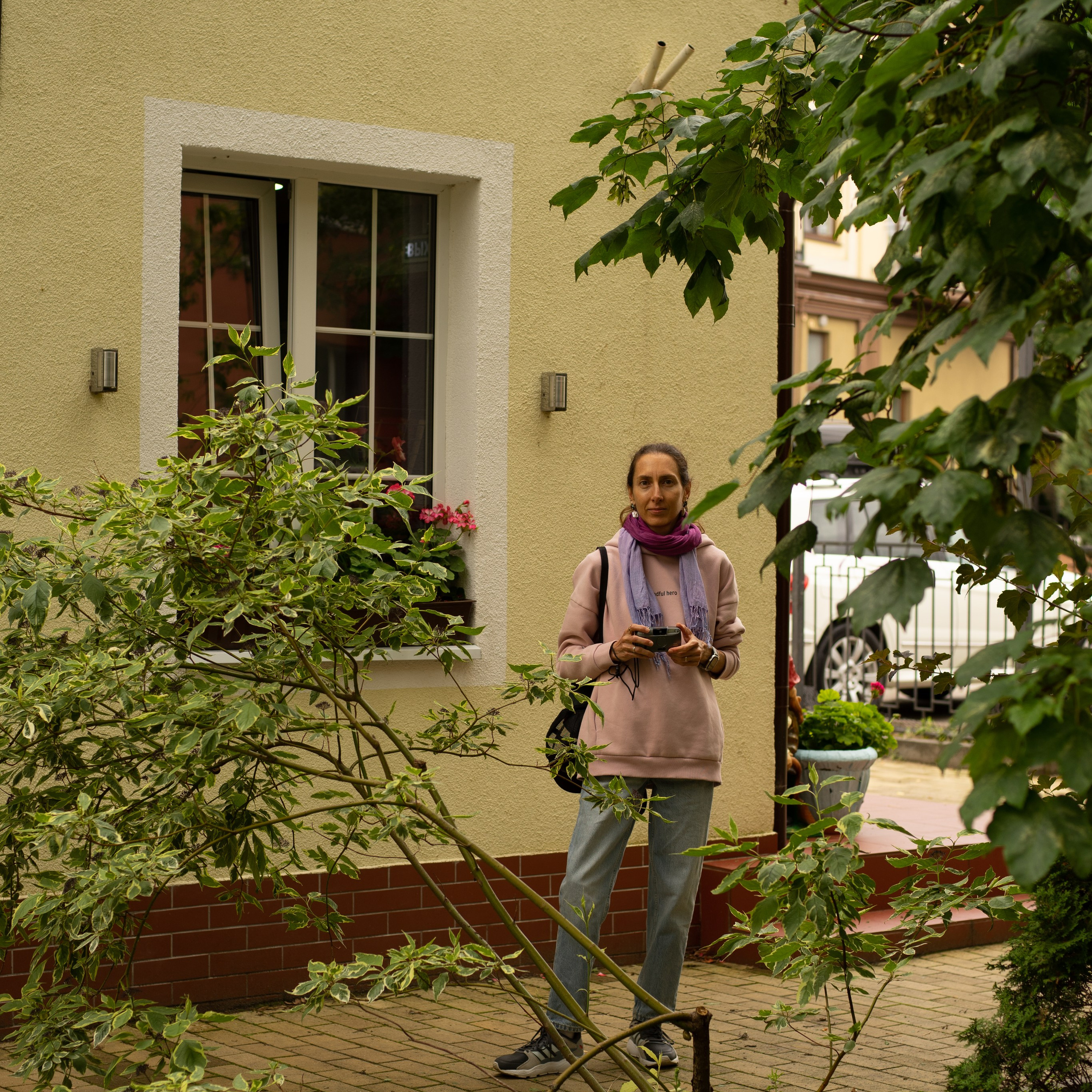 День в Зеленоградске. Суровая Балтика и пряничный кото-городок. Фотограф-документалист Мария Осокина