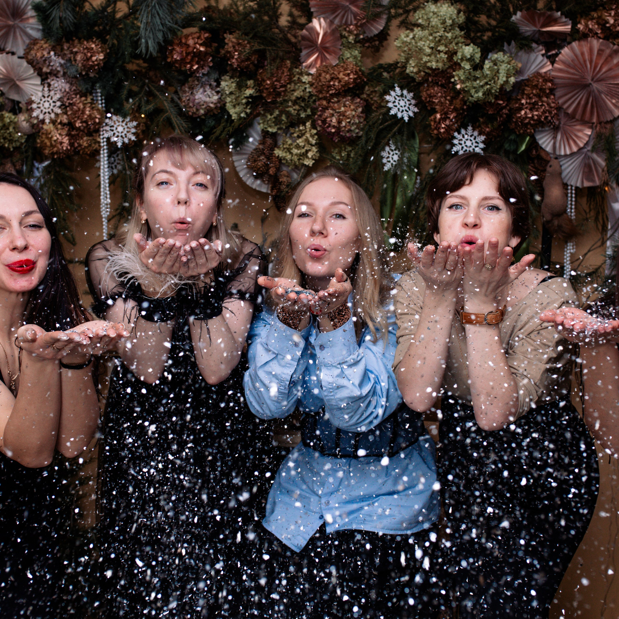 Новогодний девичник