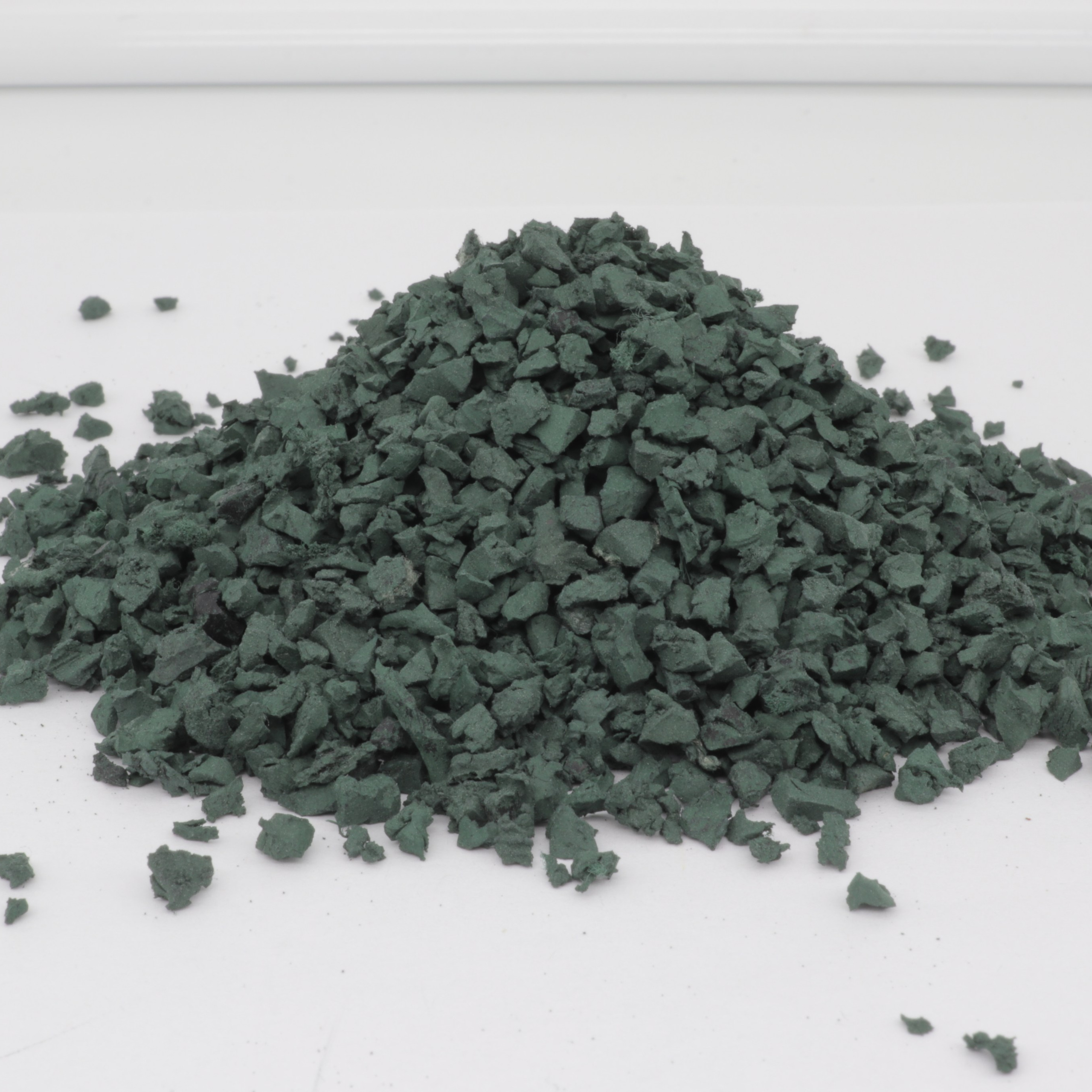 ОКРАШЕННАЯ КРОШКА. Recro