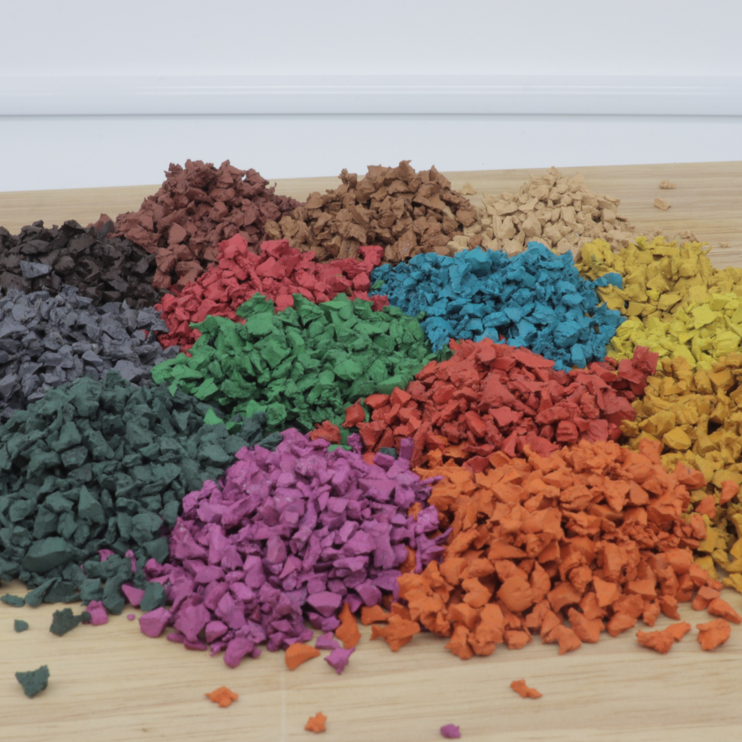 ОКРАШЕННАЯ КРОШКА. Recro