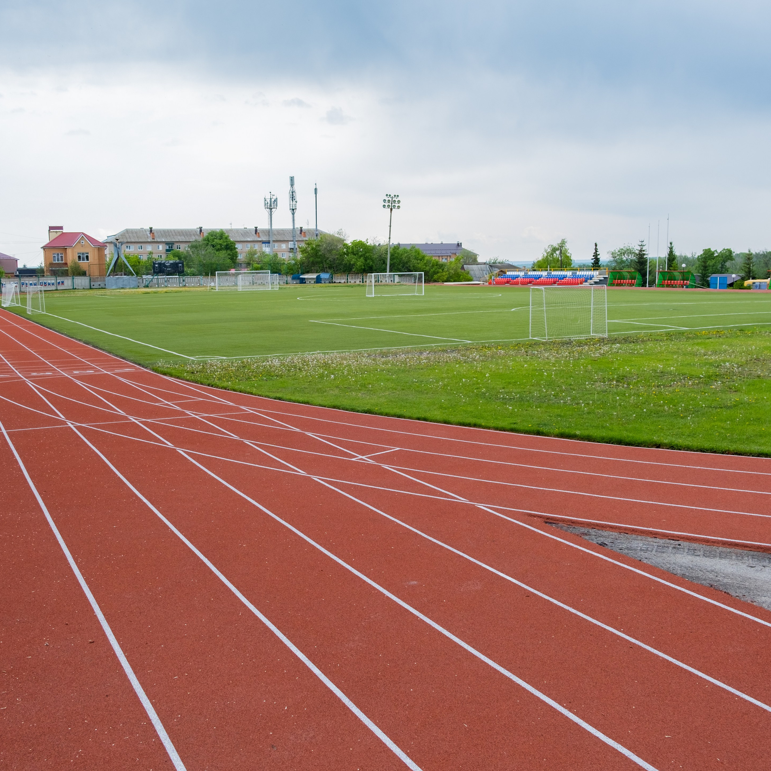 СТАДИОН БУГУРУСЛАН. Recro