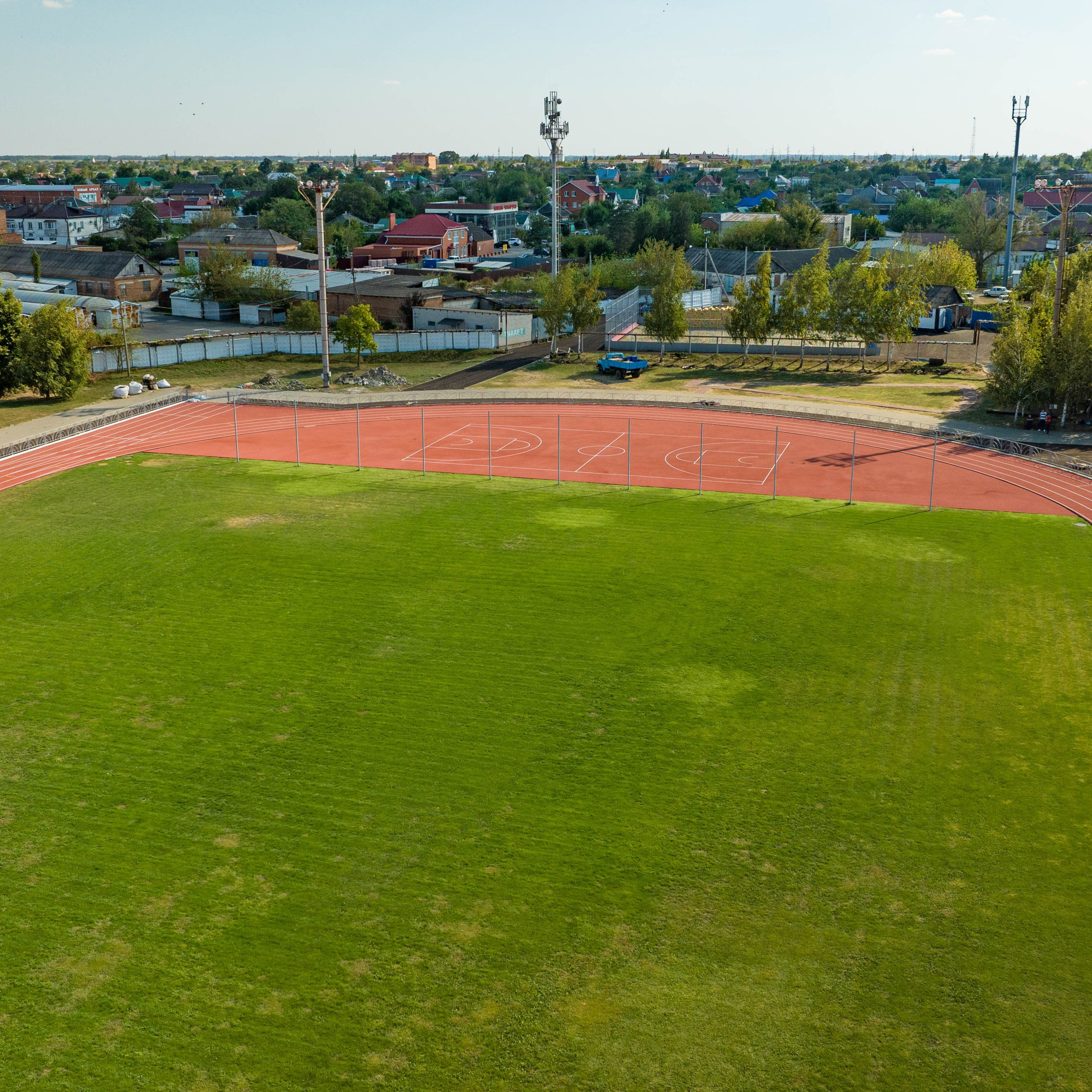 СТАДИОН СТ. БРЮХОВЕТСКАЯ. Recro