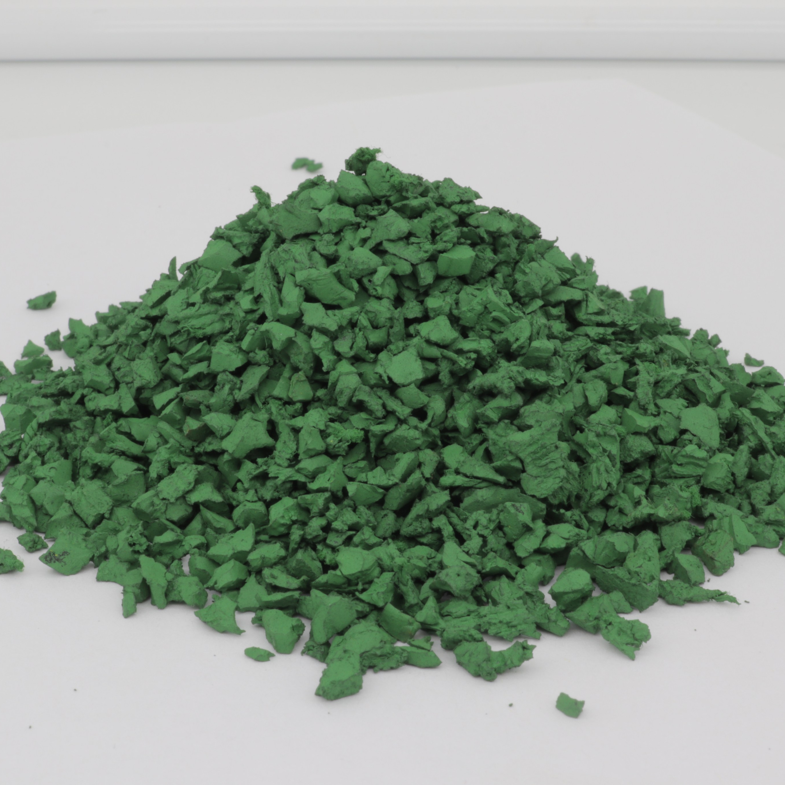 ОКРАШЕННАЯ КРОШКА. Recro