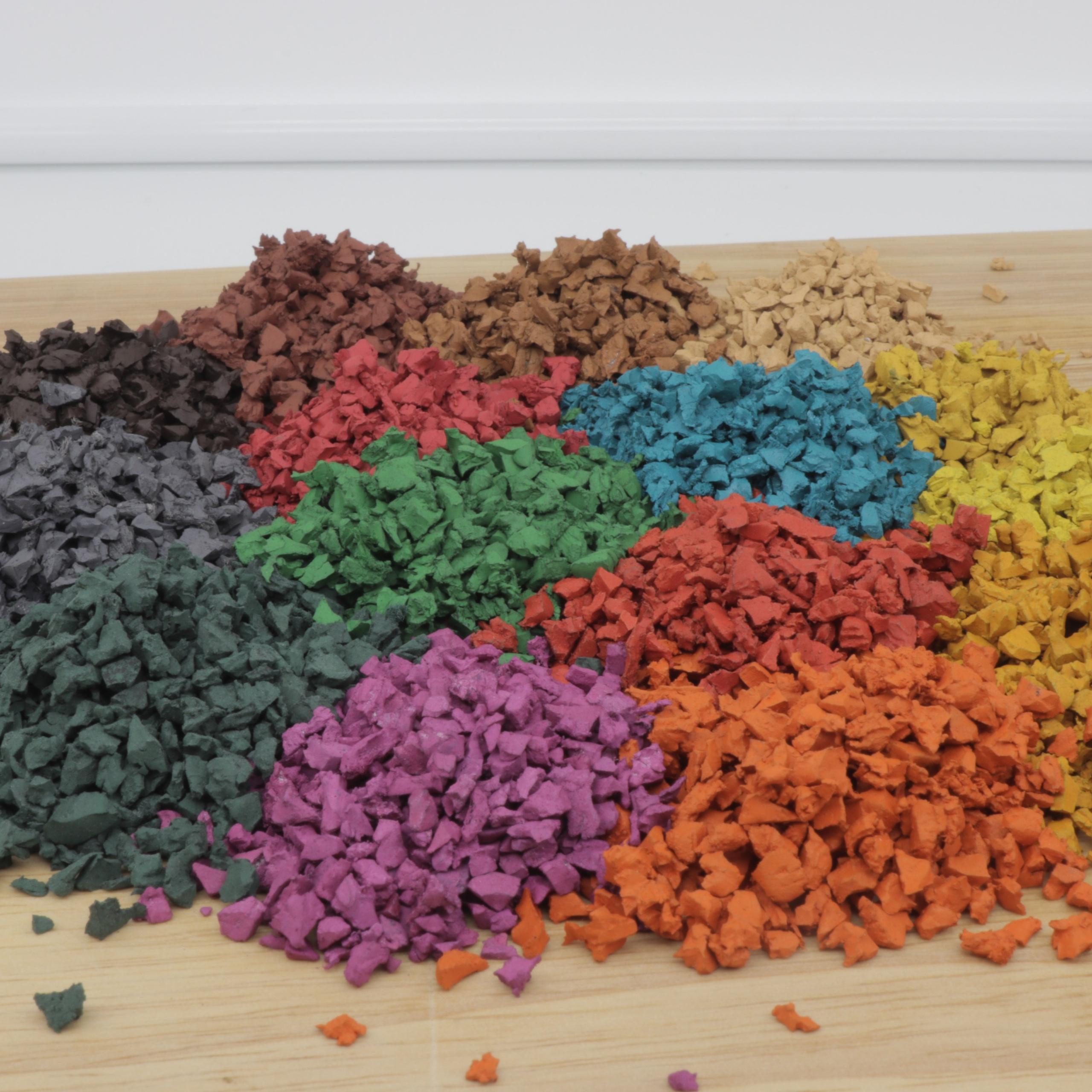 ОКРАШЕННАЯ КРОШКА. Recro