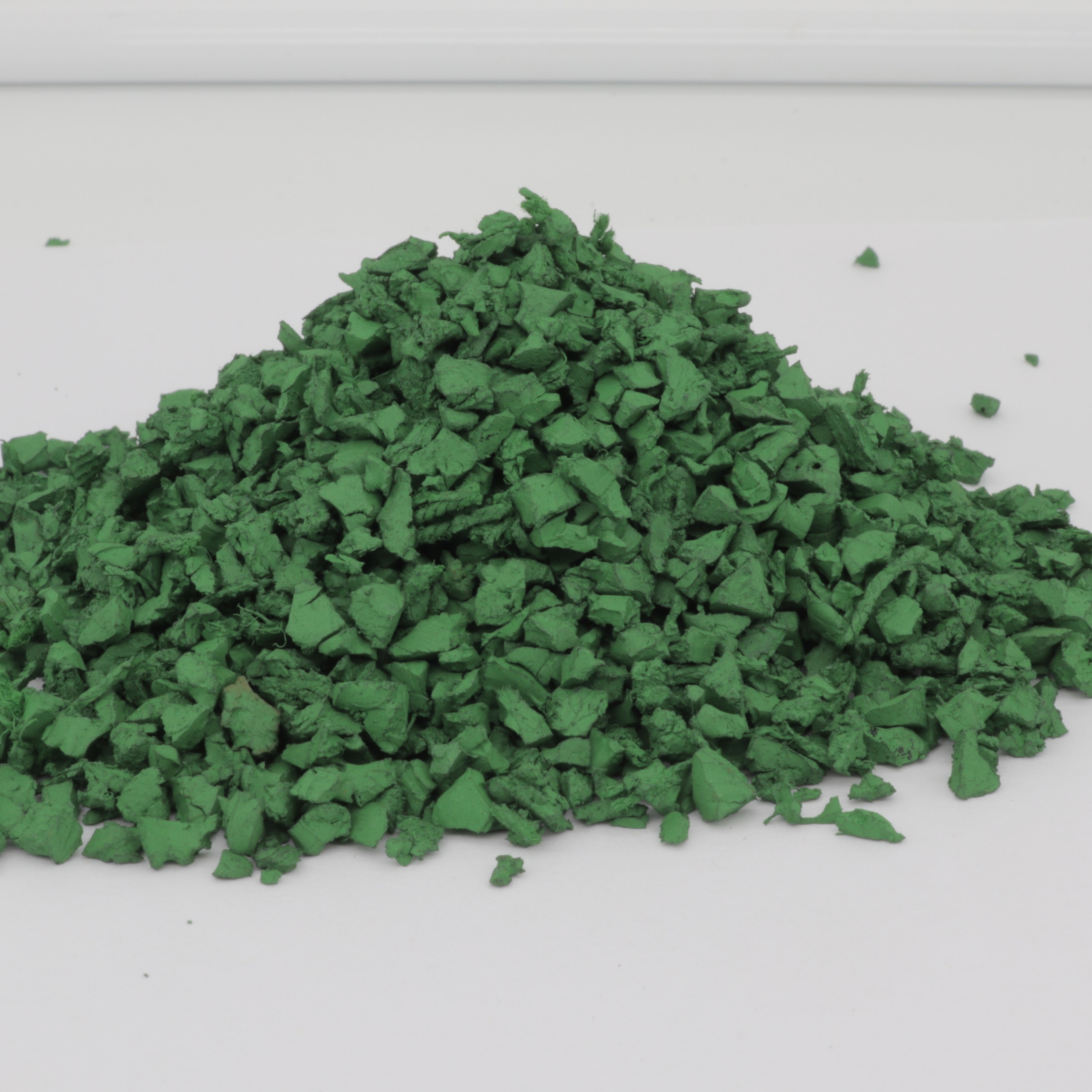 ОКРАШЕННАЯ КРОШКА. Recro