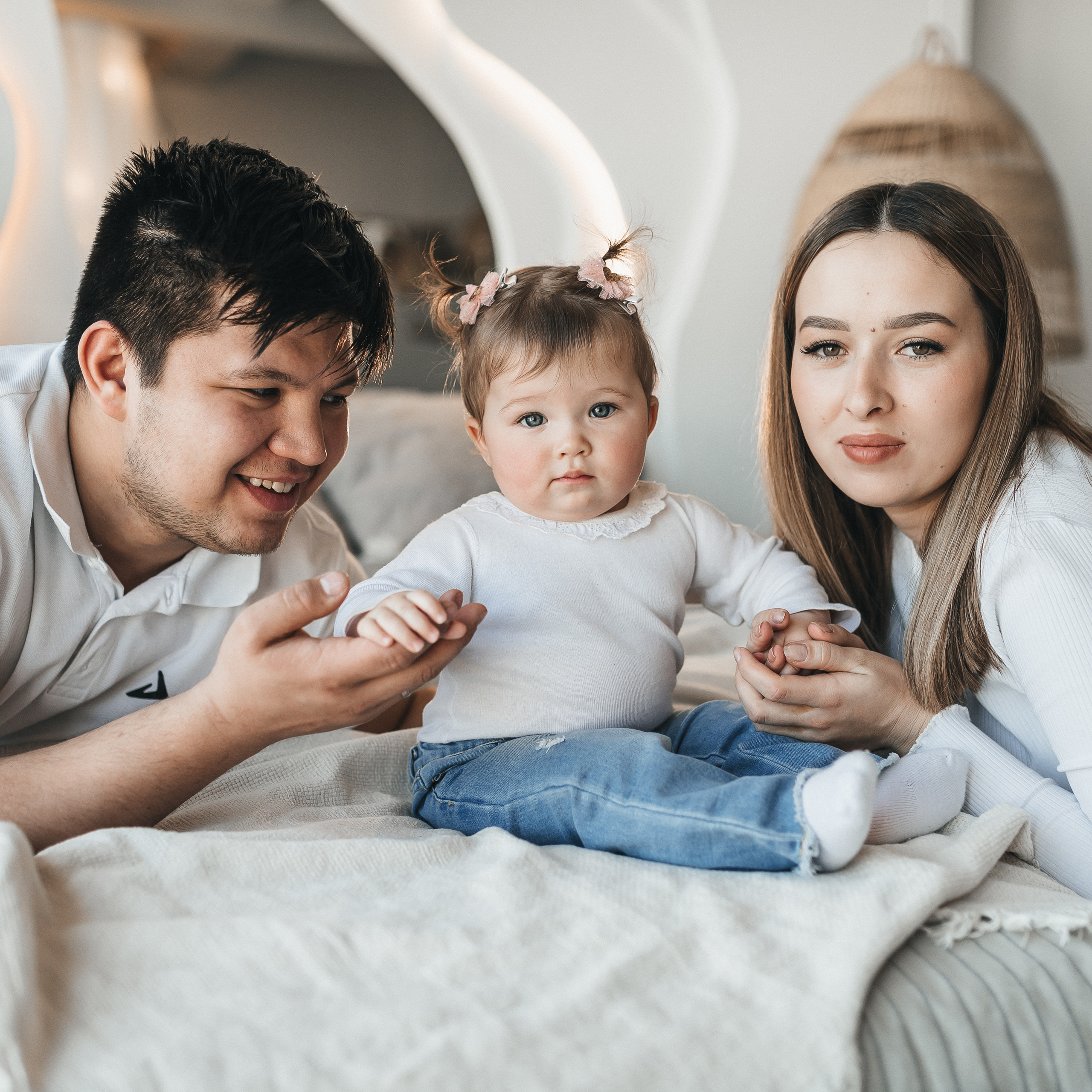 Семья Намика и Лены