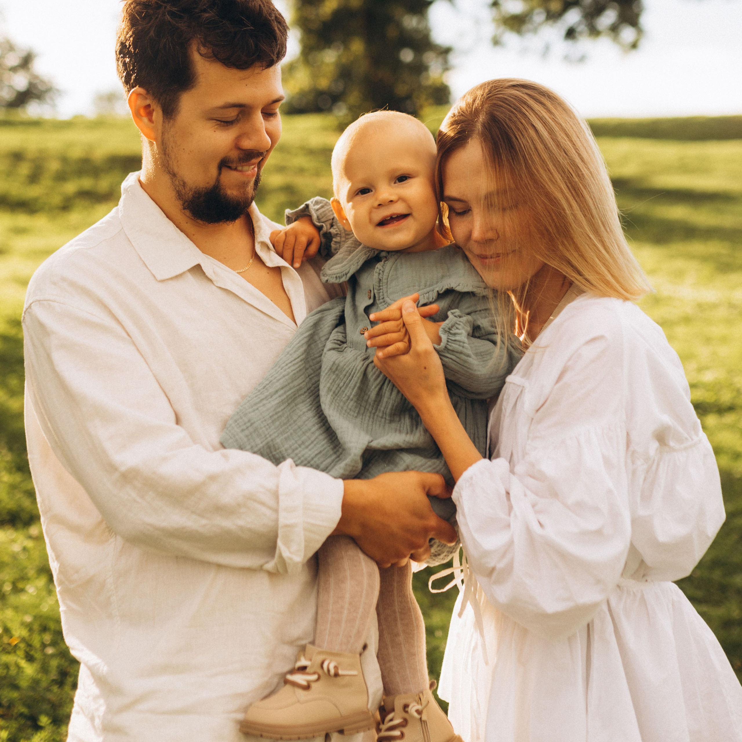 Семен, Александра, Рада