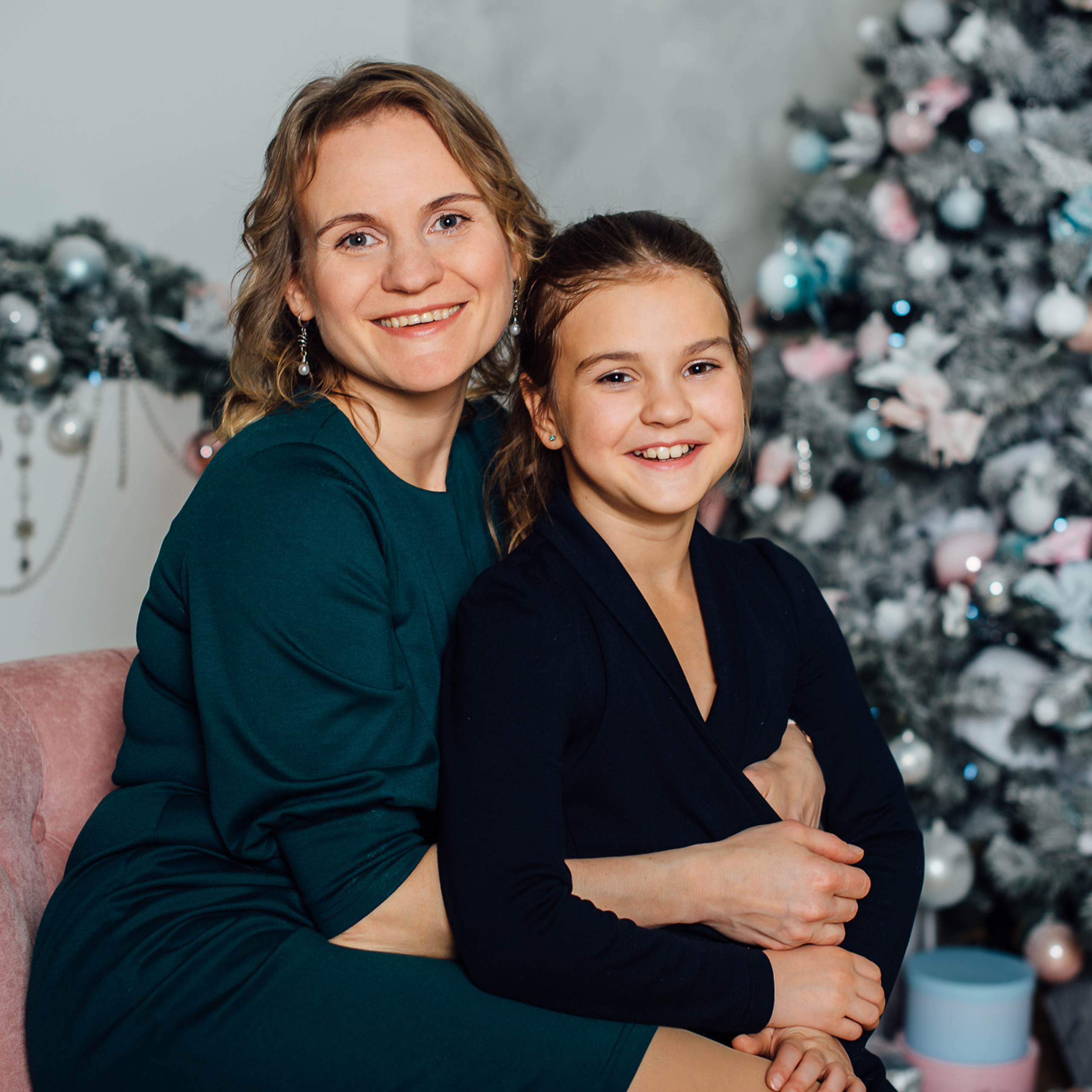 Новогодняя Наталья и Настенька