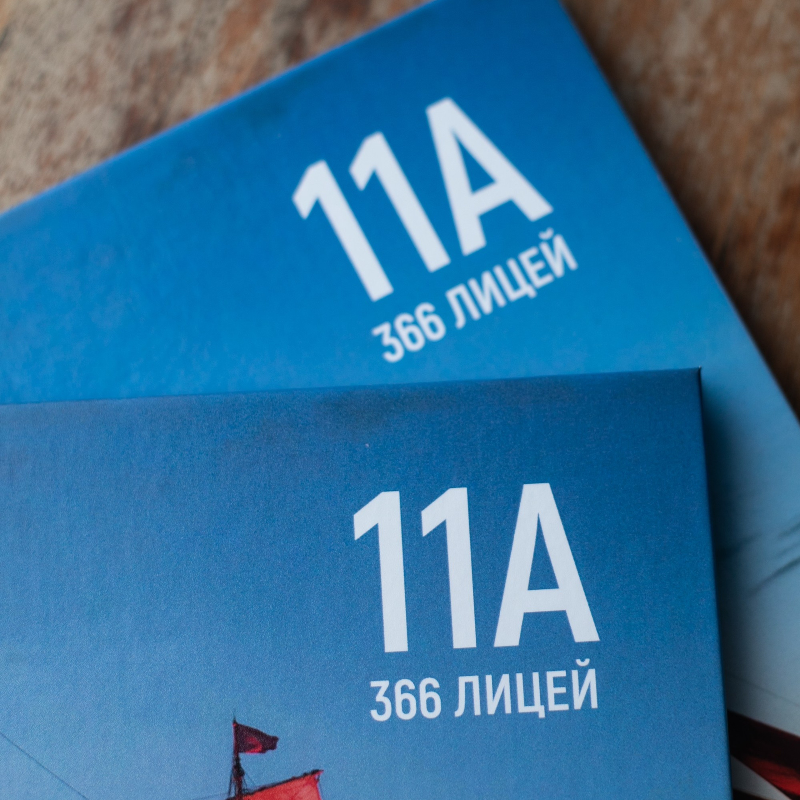 Фотокниги с общей вёрсткой для старших классов. Выпускные альбомы, портретная съёмка в школах и садиках