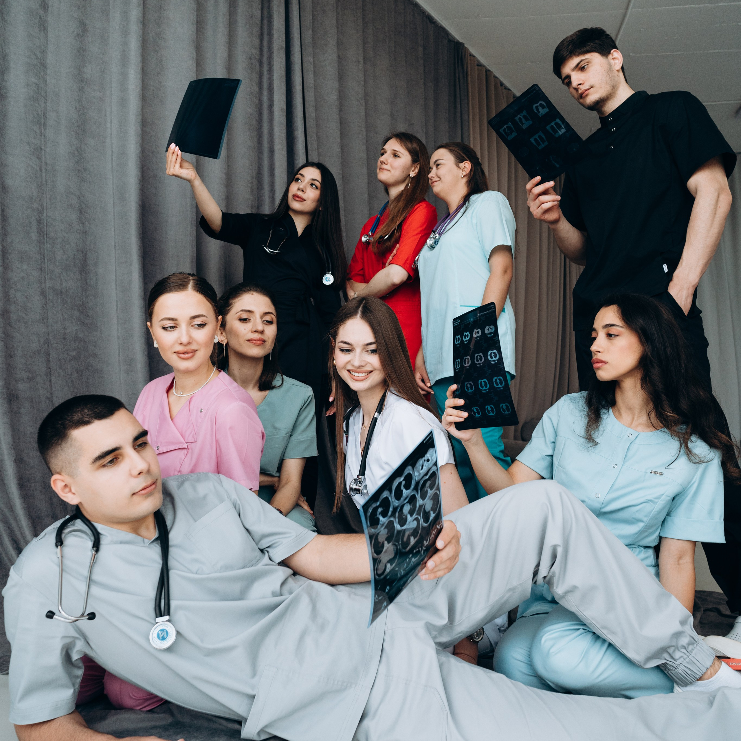 Студенты-медики | Групповая фотосессия