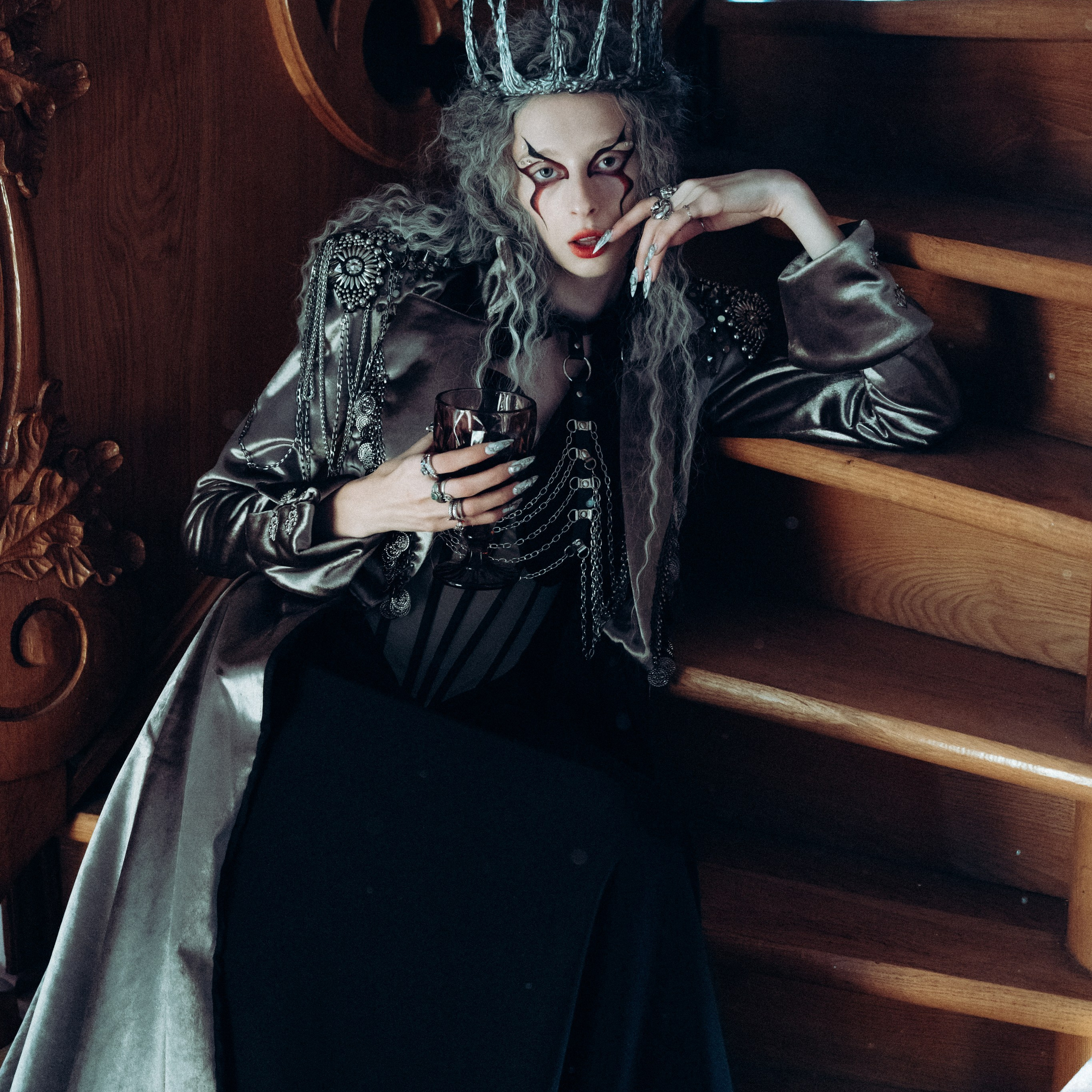 MARICROWNS | October fashion show