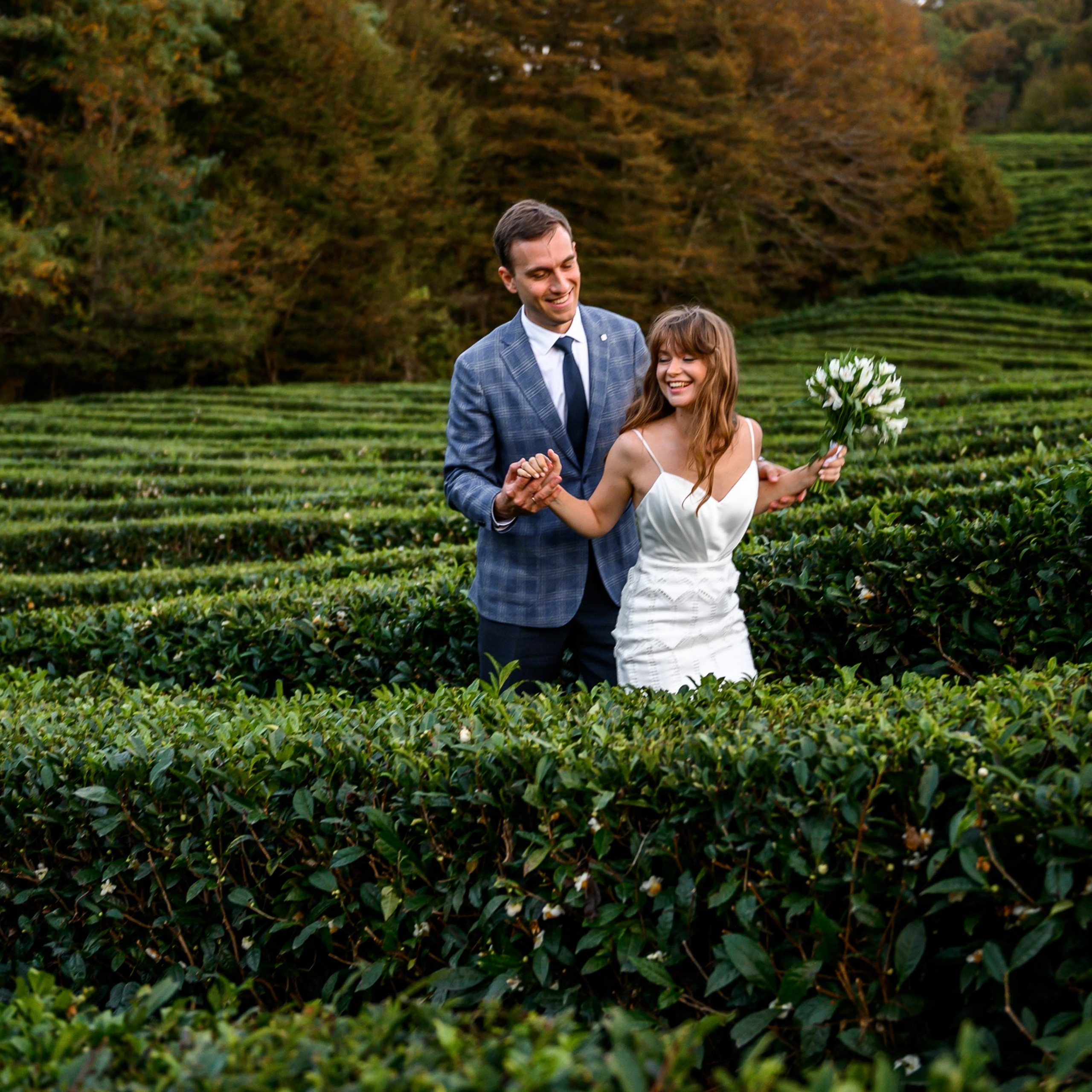 Чайные плантации. Олег и Светлана