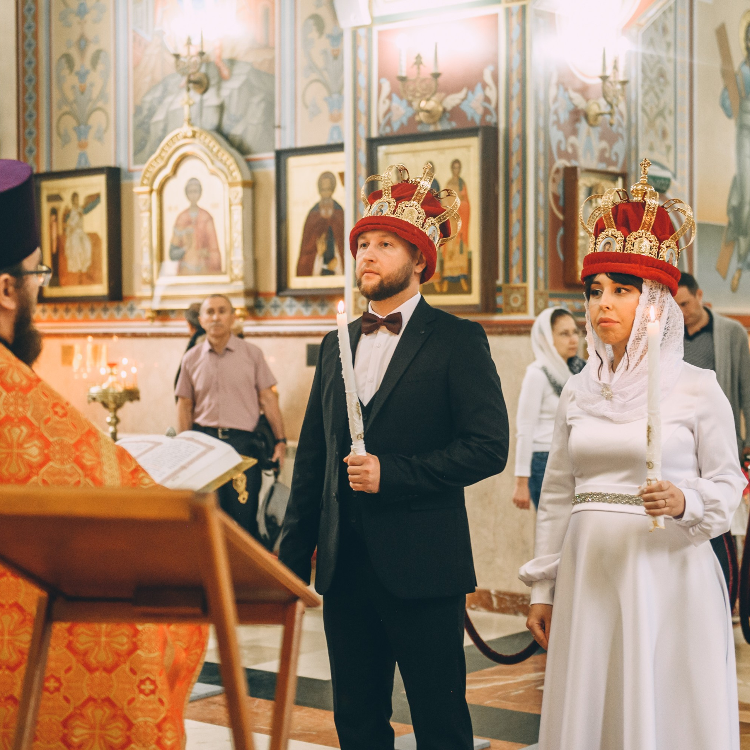 Венчание в соборе Владимира Равноапостольного