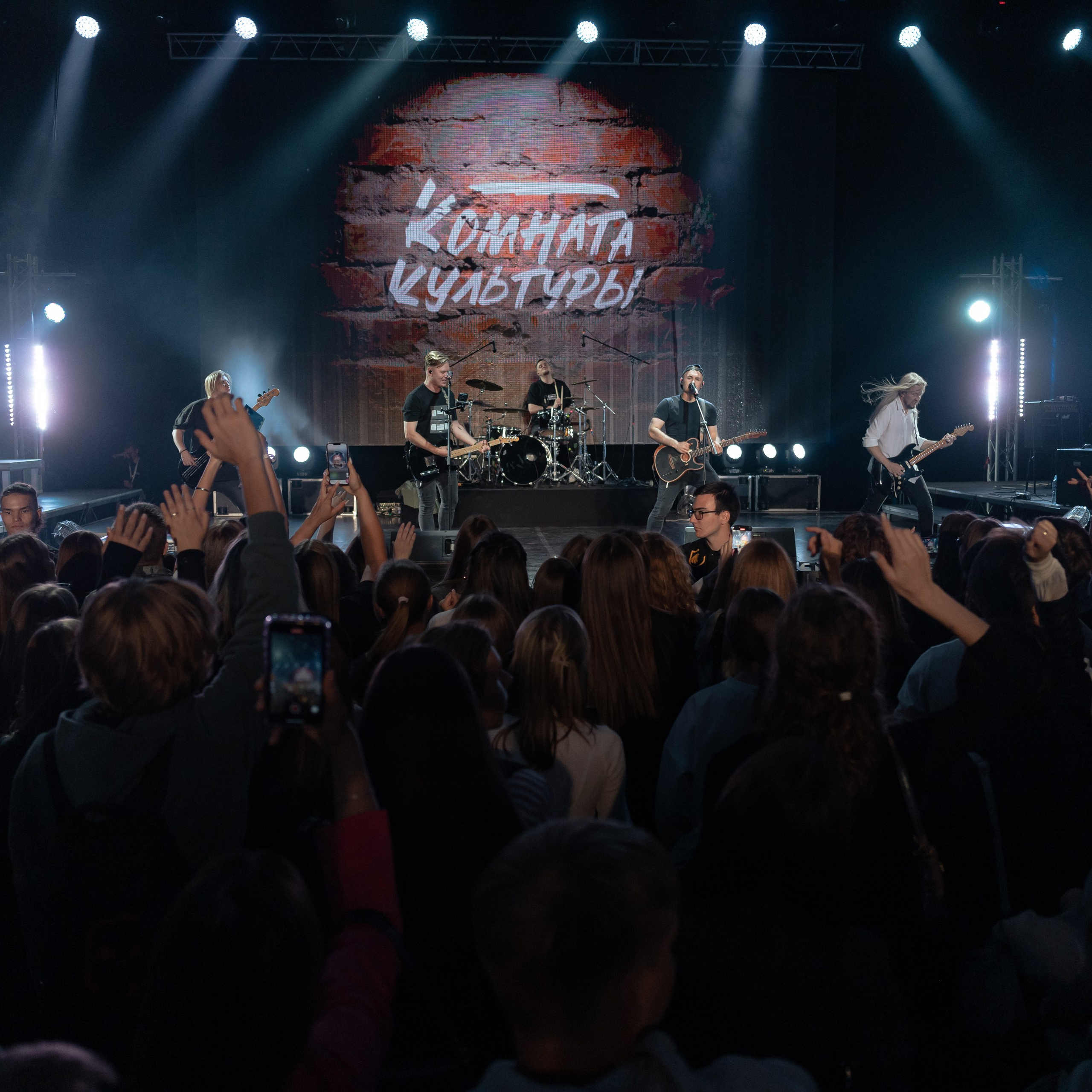 Женя Трифонов. YUUJIN PHOTO — Фотограф, преподаватель, режиссер в разных жанрах