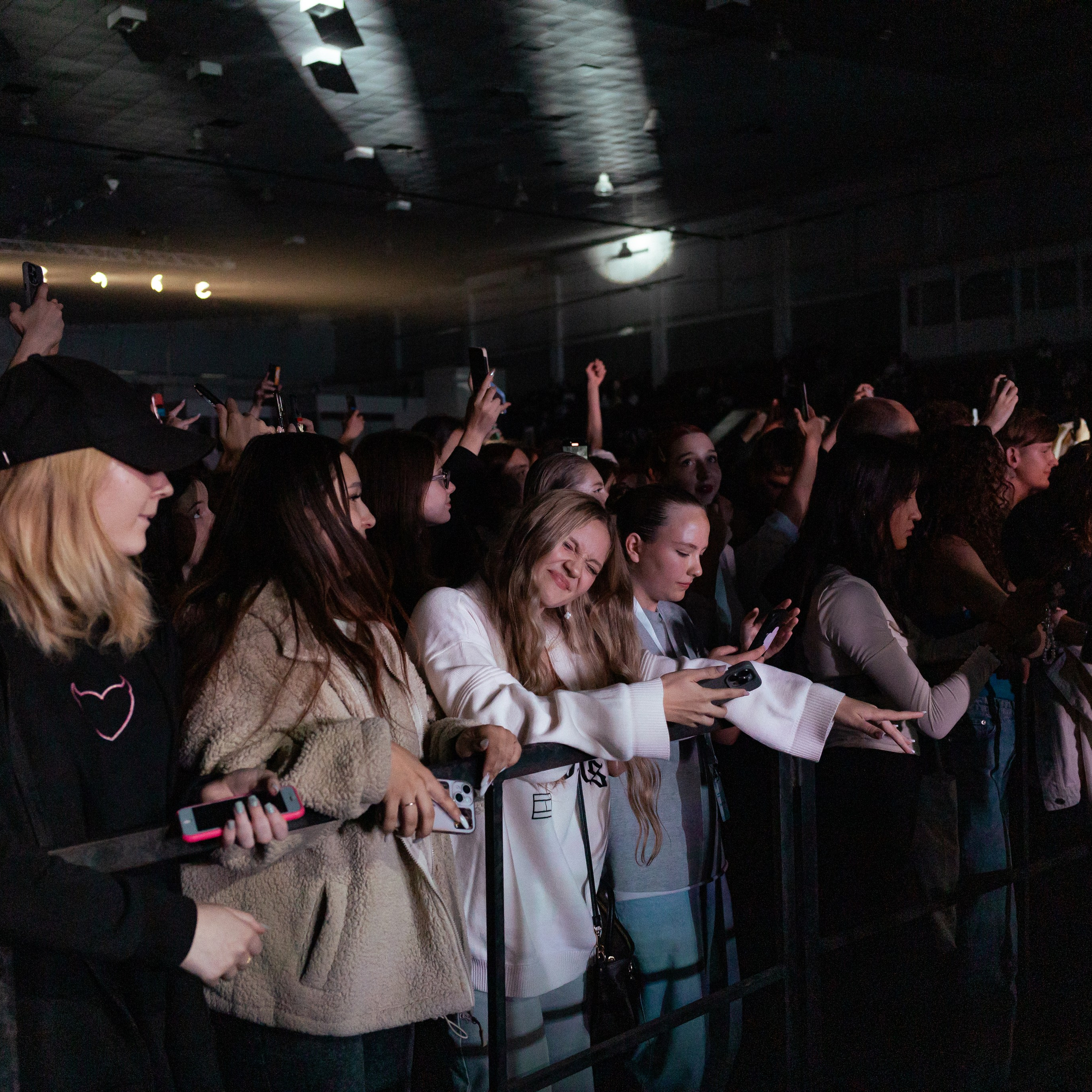 Женя Трифонов. YUUJIN PHOTO — Фотограф, преподаватель, режиссер в разных жанрах