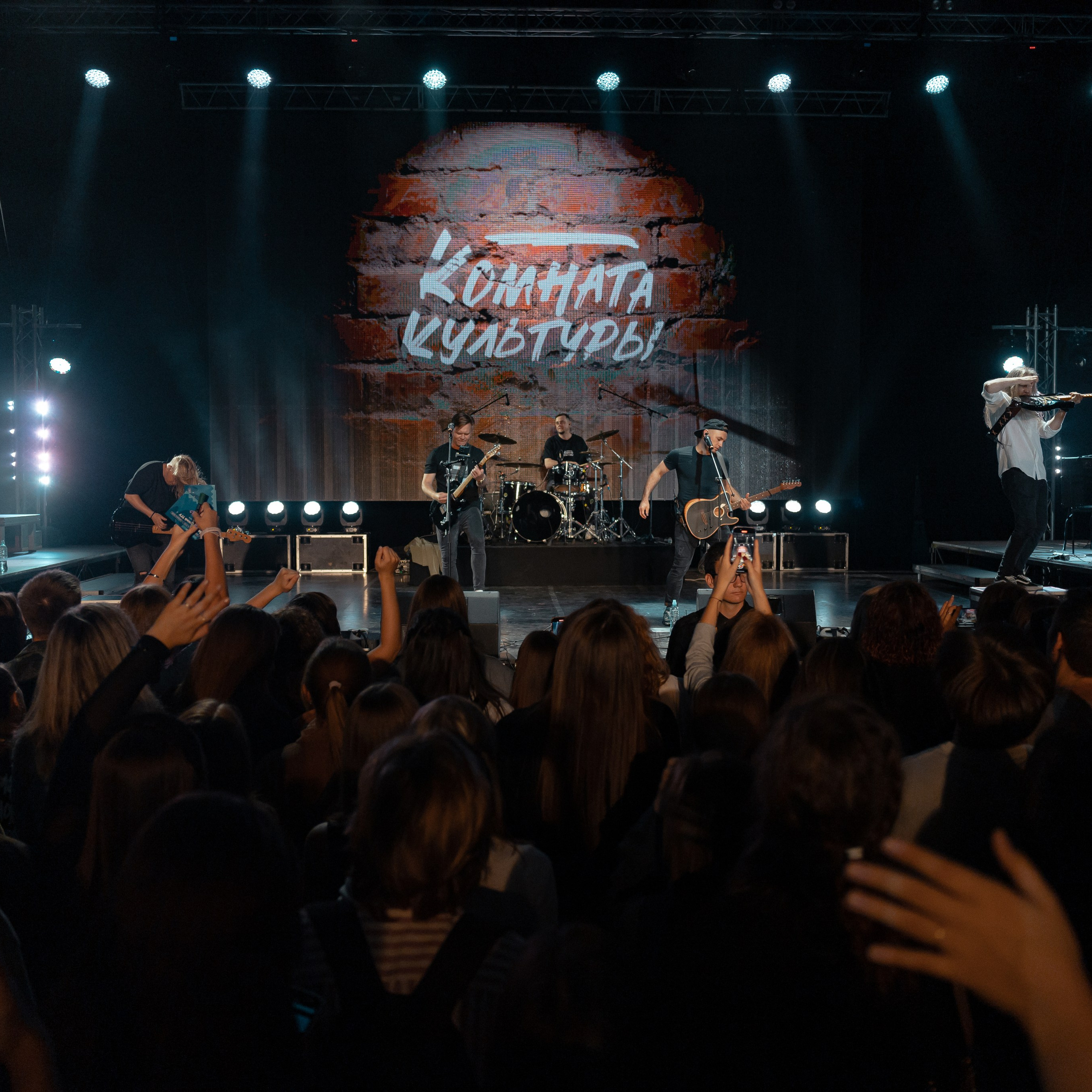 Женя Трифонов. YUUJIN PHOTO — Фотограф, преподаватель, режиссер в разных жанрах