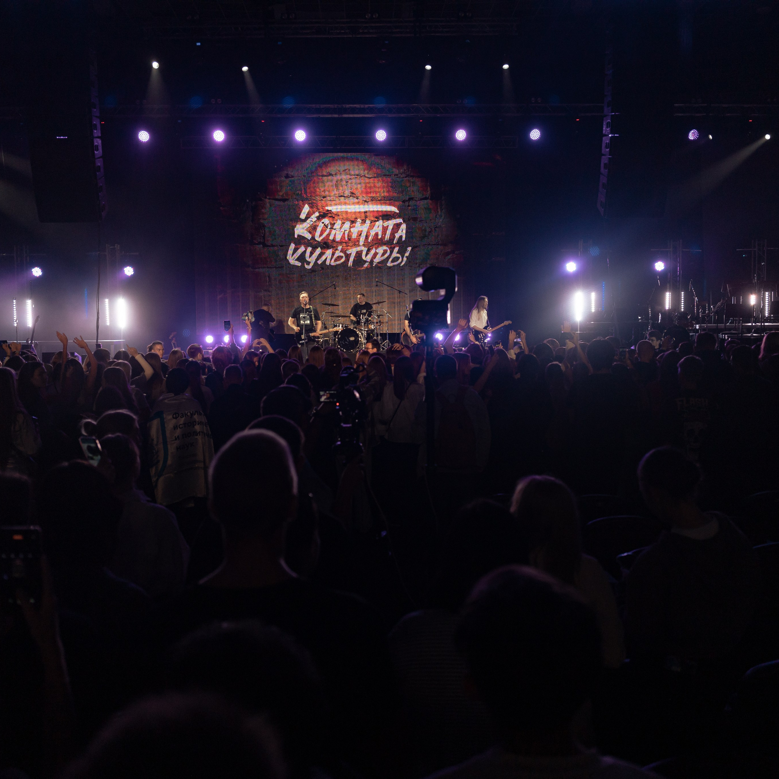 Женя Трифонов. YUUJIN PHOTO — Фотограф, преподаватель, режиссер в разных жанрах