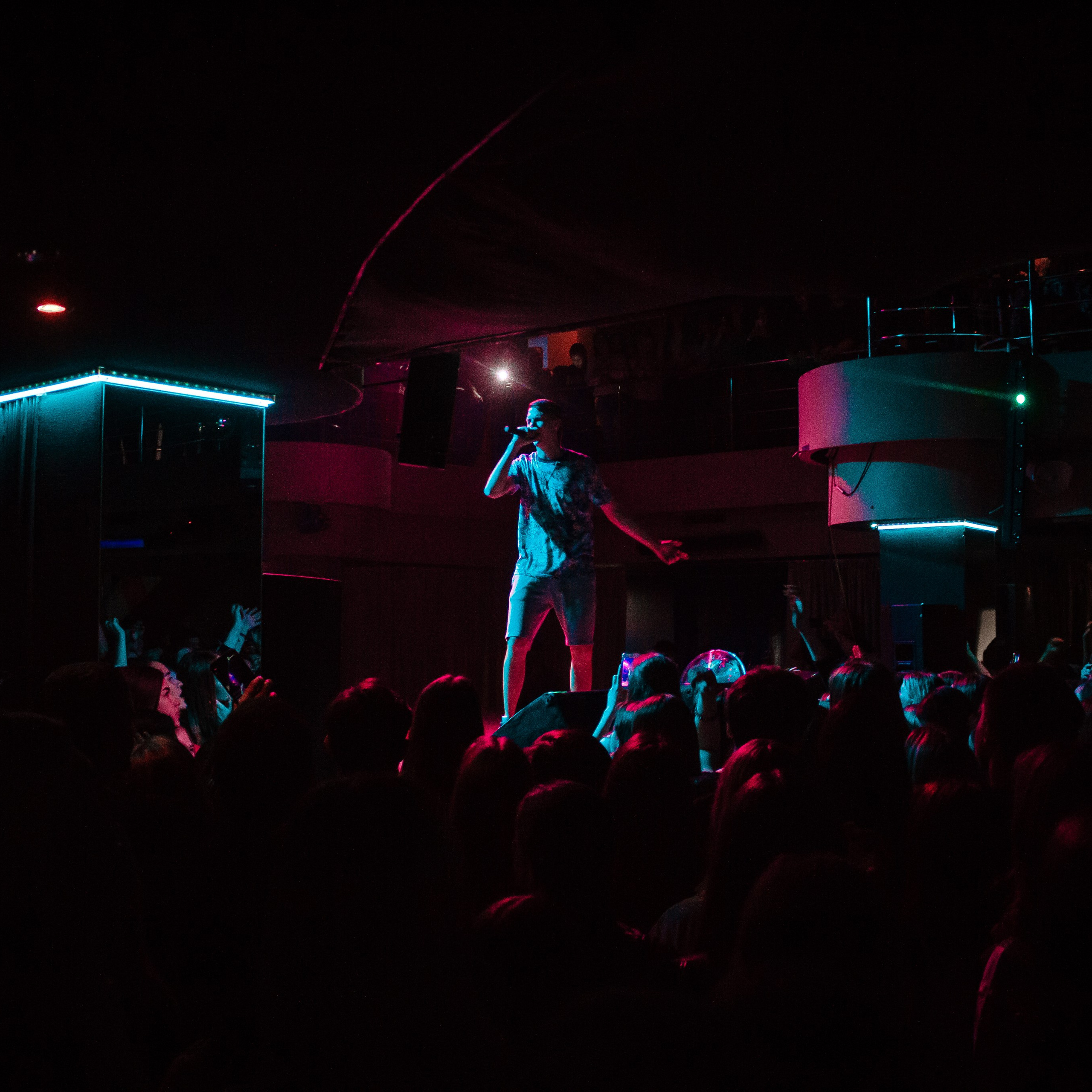 Тима Белорусских. YUUJIN PHOTO — Фотограф, преподаватель, режиссер в разных жанрах